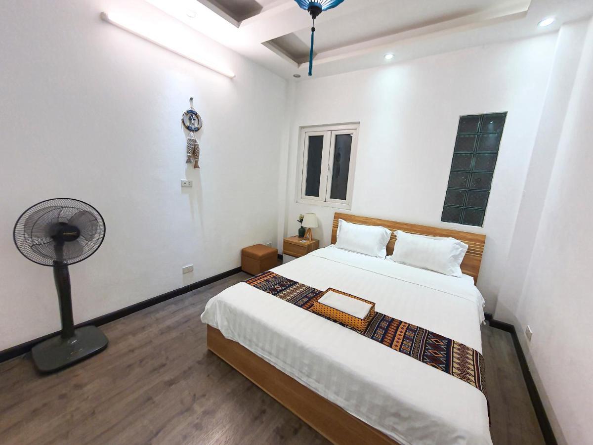 Location 3-4-5 Bedrooms House In Centre Of Ha Noi - Clean, Cozy And Private - The Tournesol *