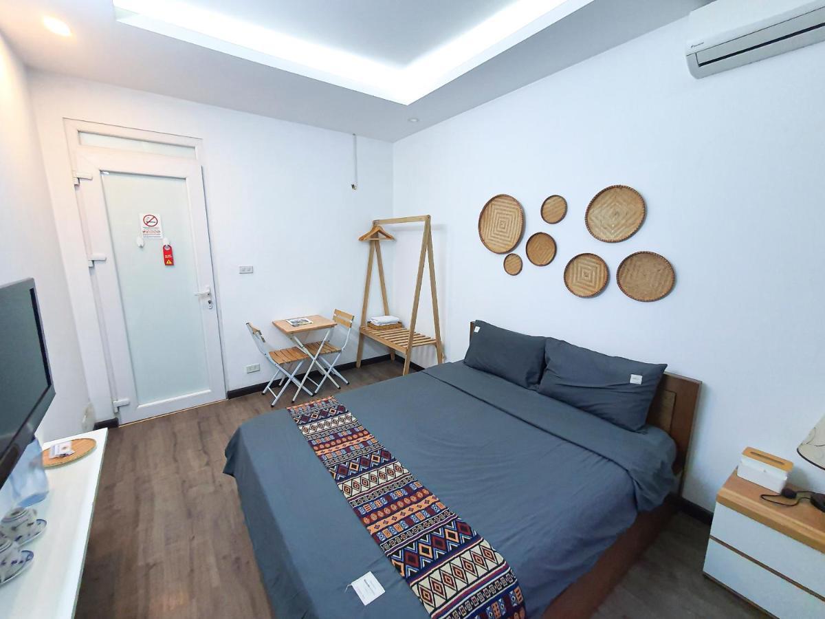 Location 3-4-5 Bedrooms House In Centre Of Ha Noi - Clean, Cozy And Private - The Tournesol