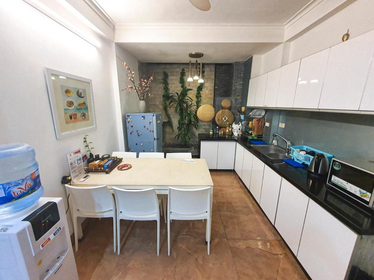 Location 3-4-5 Bedrooms House In Centre Of Ha Noi - Clean, Cozy And Private - The Tournesol Homestay