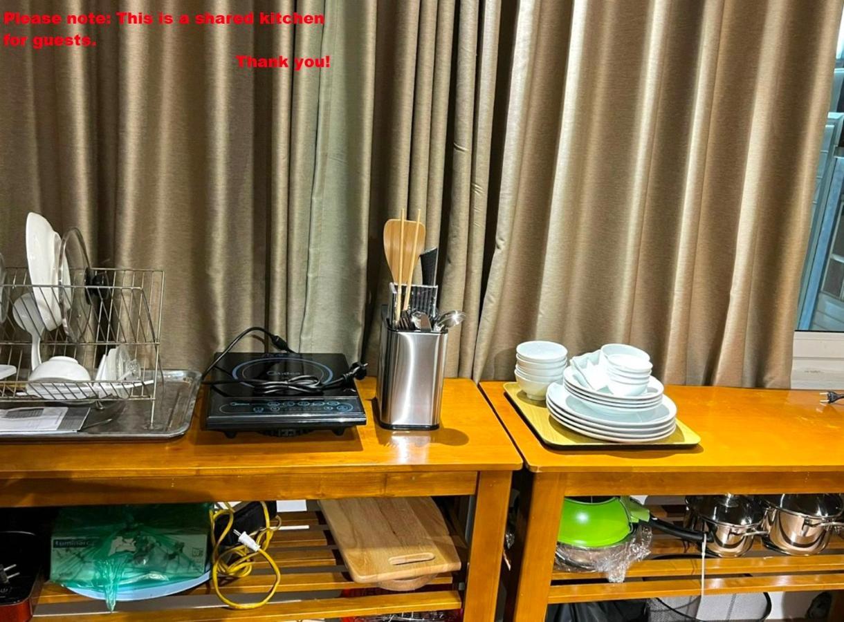 Old Quarter Luminous Retreat Apartment