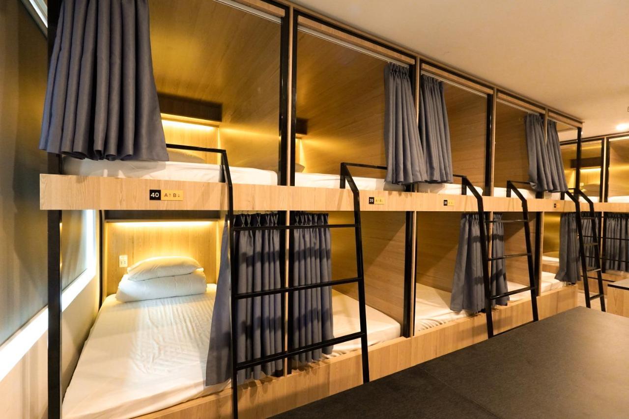 Motogo Capsule hotel Hanoi