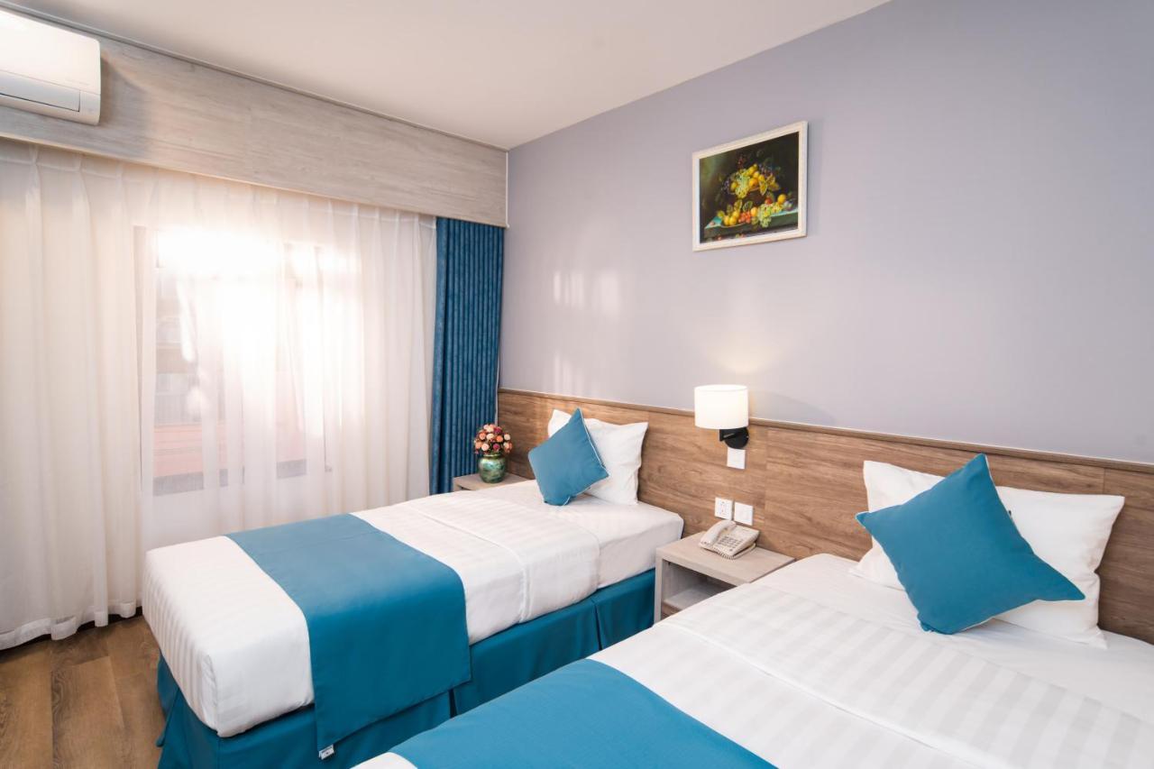 Capital Garden Hotel 4*