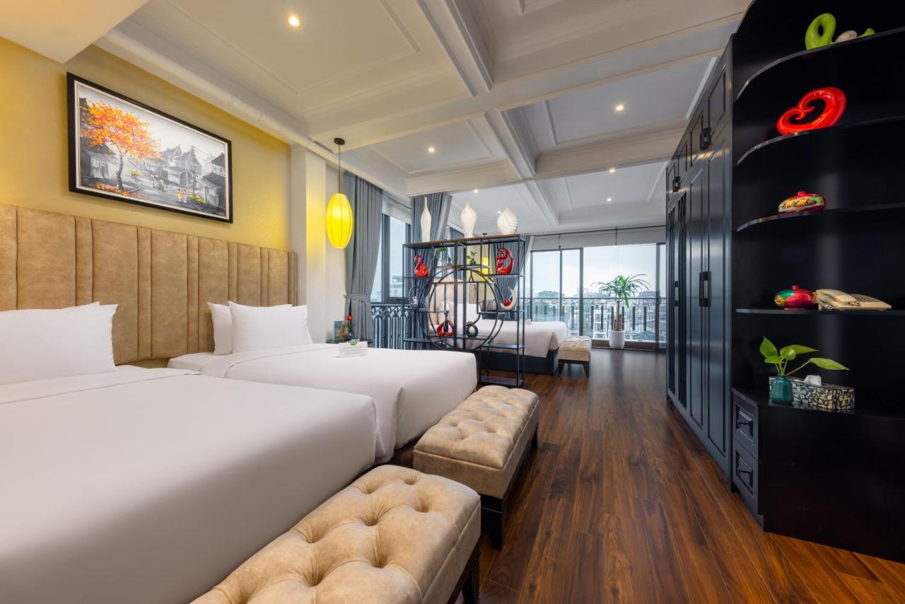 Golden Legend Boutique & Travel Hotel