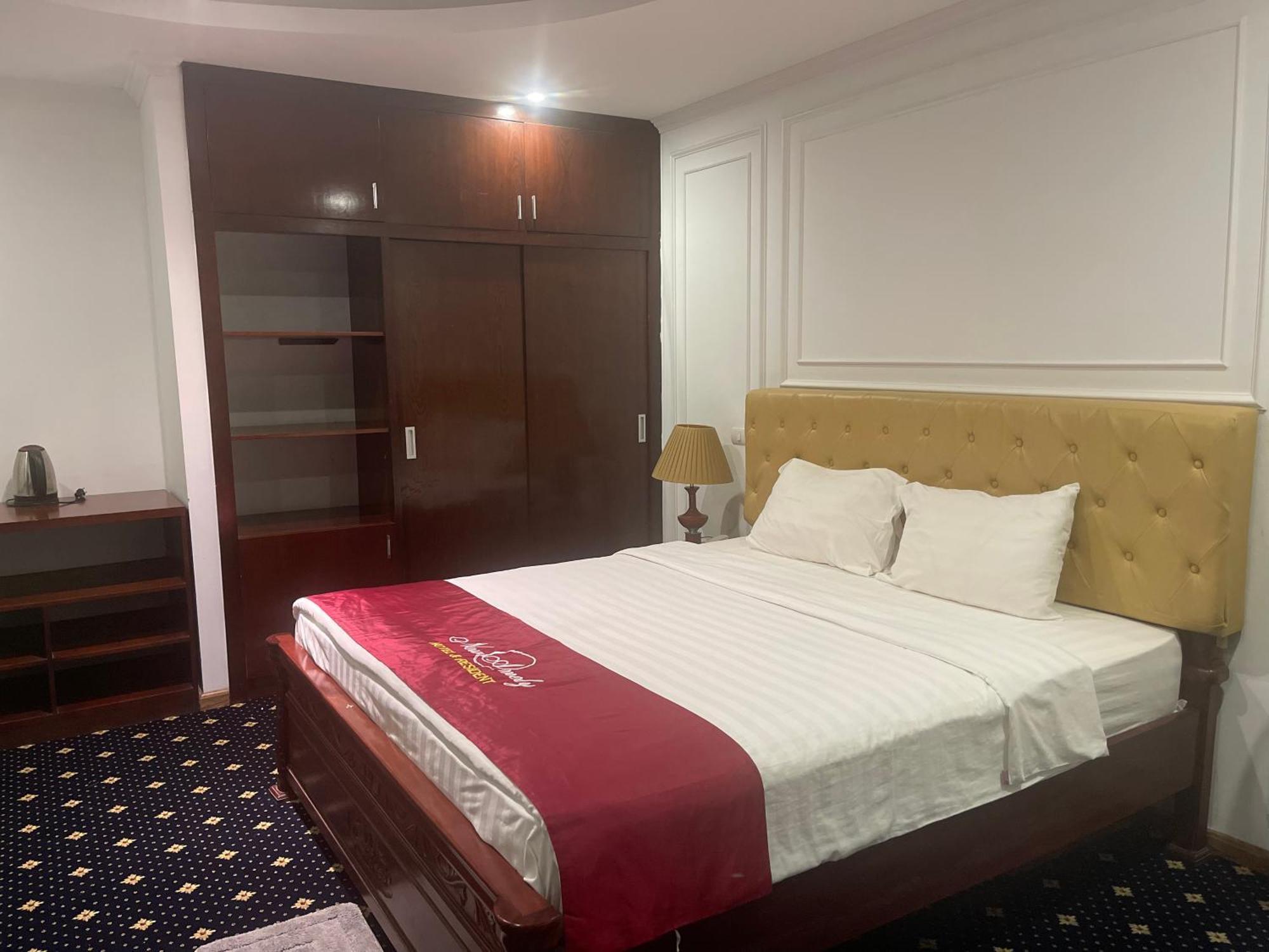 Hotel New Amely Hanoi