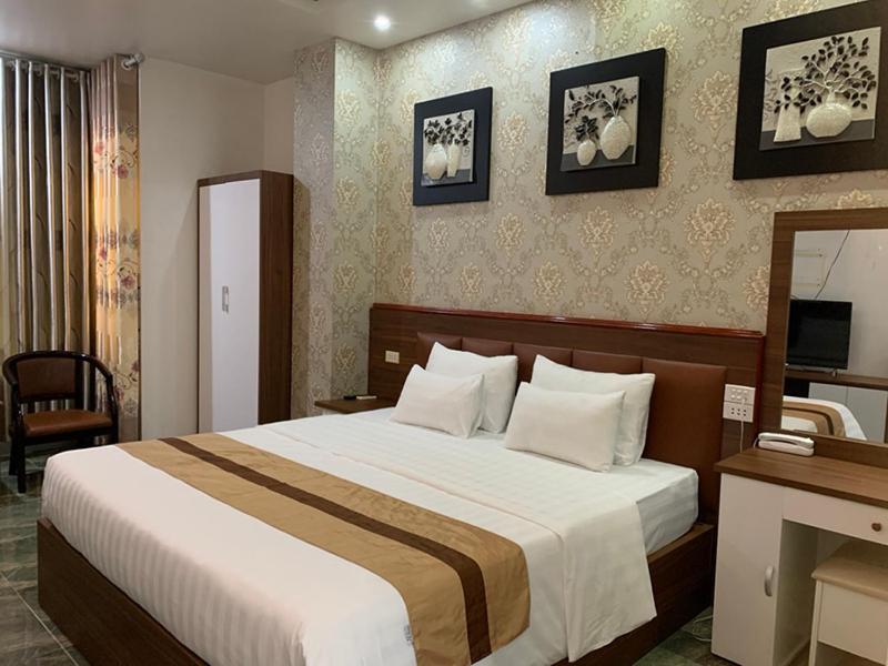 Khách sạn Nhất Ly