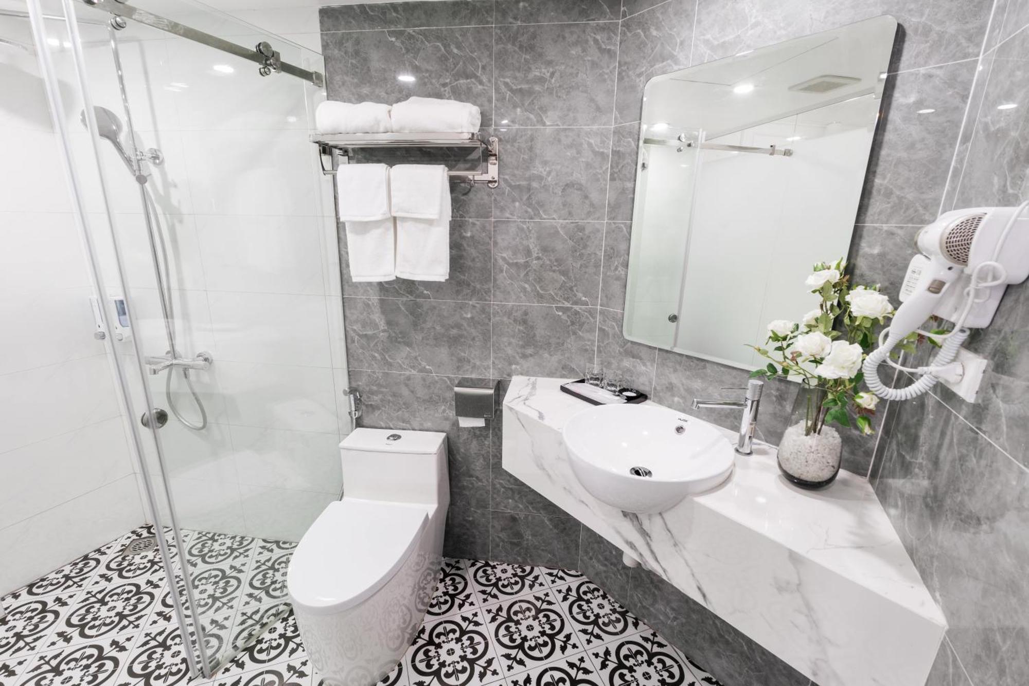 Hotel Charming Moon 3*