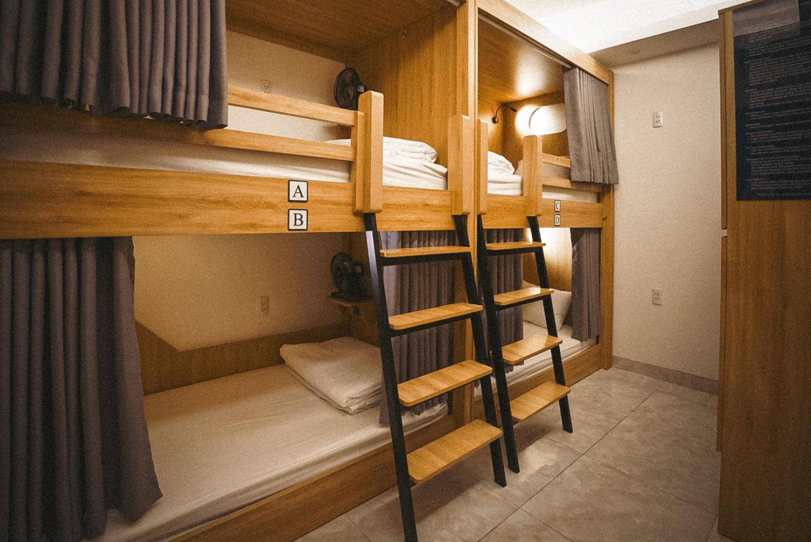 Hostel The One