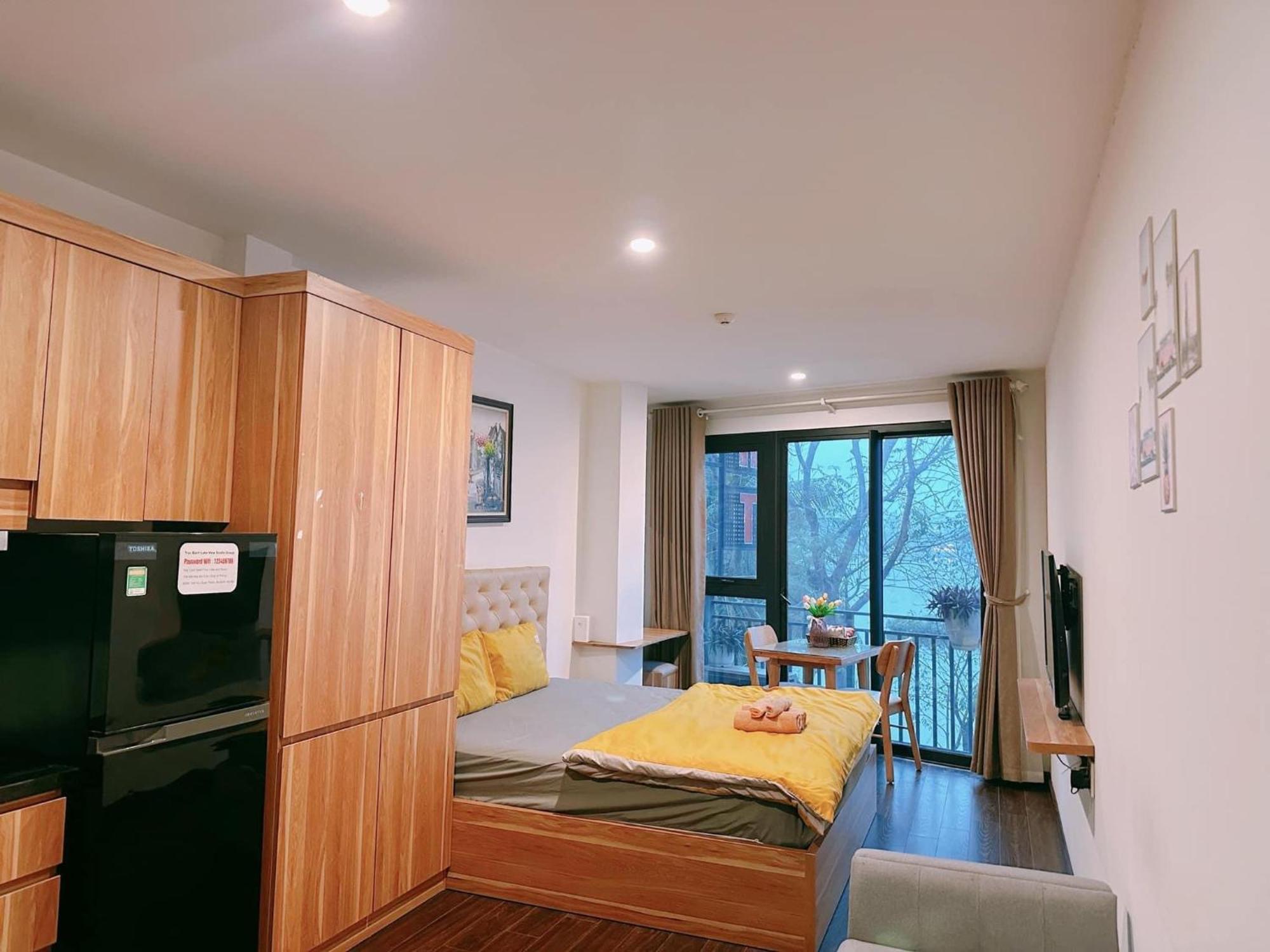 Ha Noi Truc Bach Lake View Studio Apartment