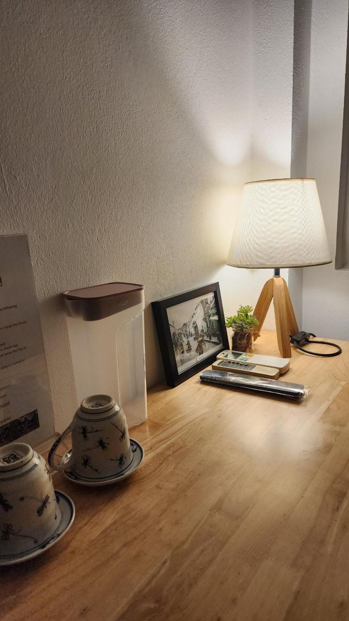 Homestay Location 3-4-5 Bedrooms House In Centre Of Ha Noi - Clean, Cozy And Private - The Tournesol Hanoi