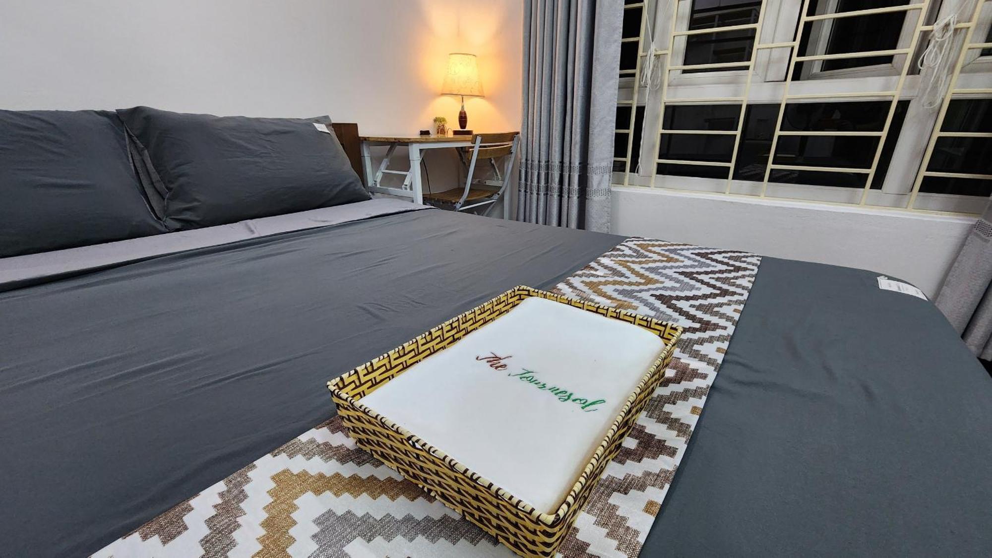 Location 3-4-5 Bedrooms House In Centre Of Ha Noi - Clean, Cozy And Private - The Tournesol *