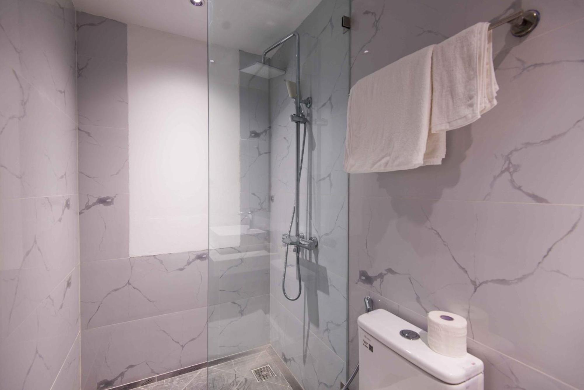 Luxe Paradise Hoang Cau Apartamento *