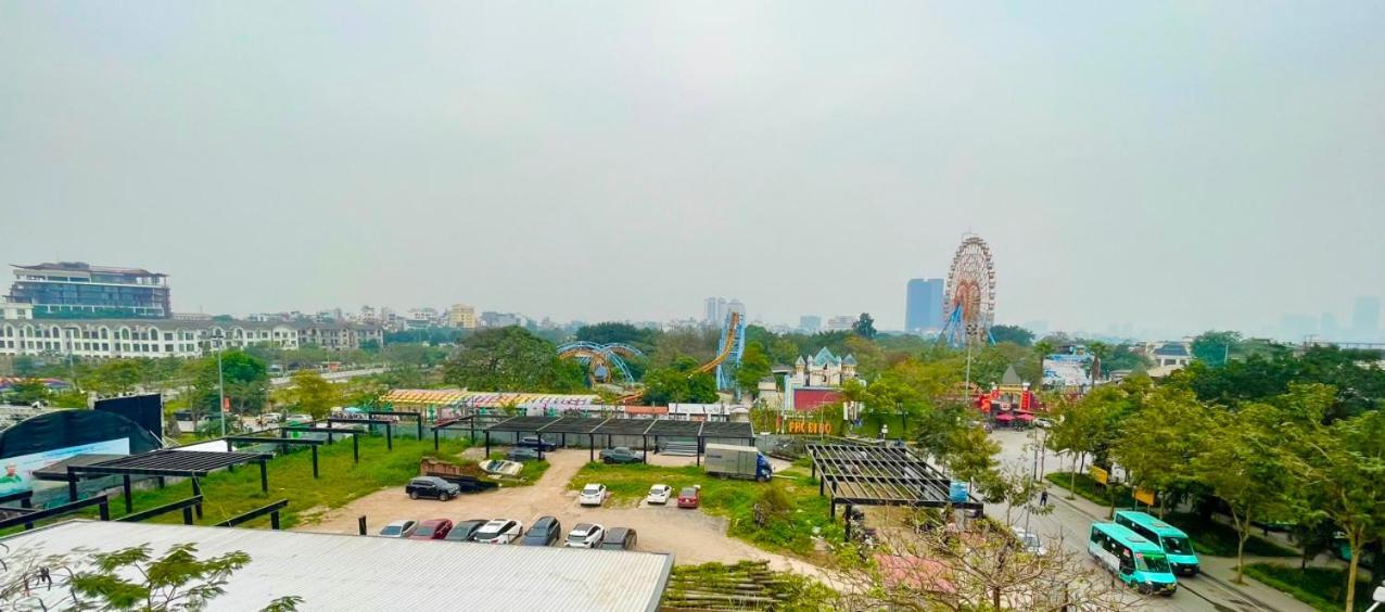 1351 Chilling View Close Ho Tay Full Natural Light Apartment *