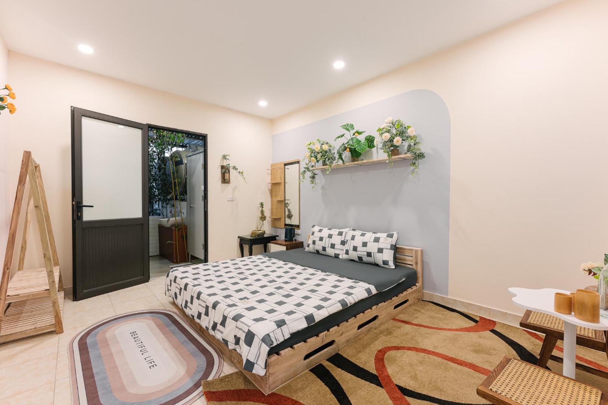 Railway House Homestay Hanoi