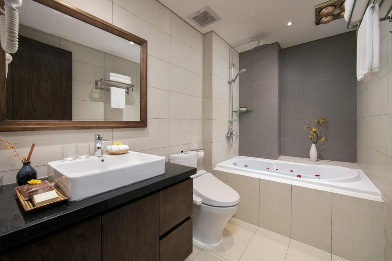 The Bloom - Bespoke Living Aparthotel 4*