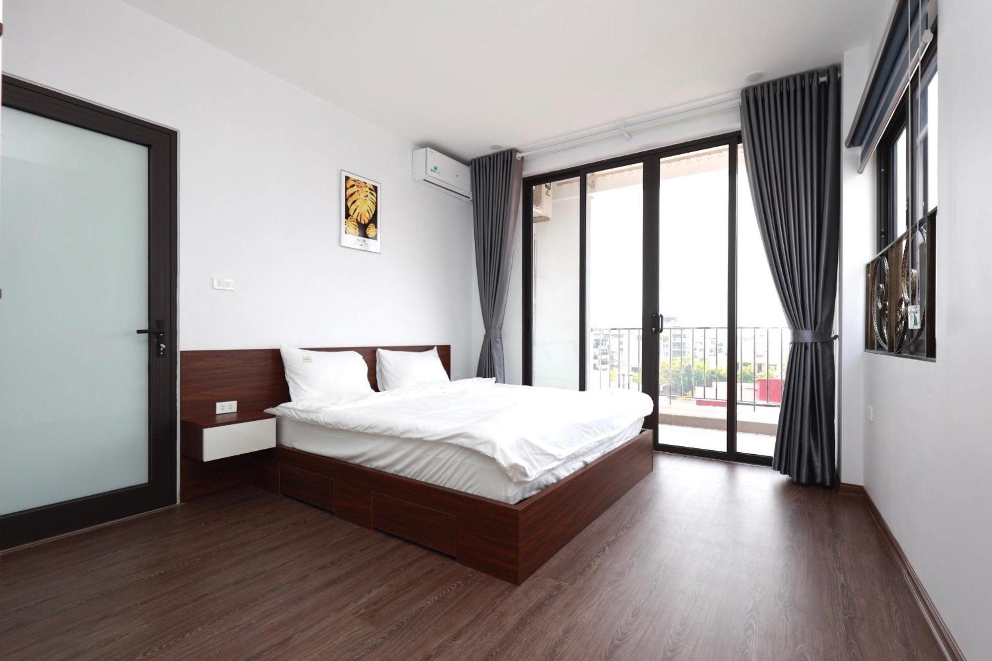 Cozy Sunside Balcony Westlake *