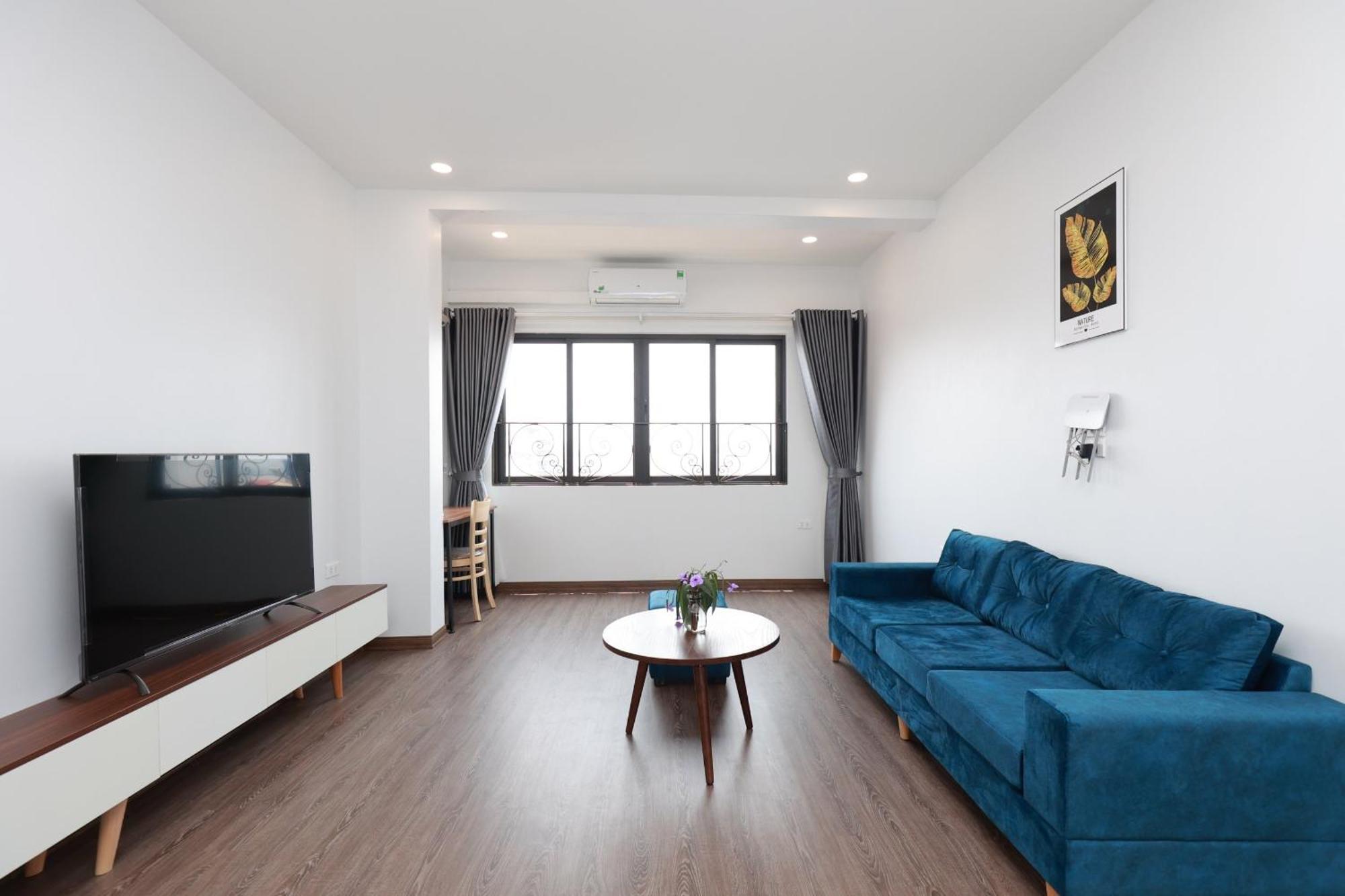 Cozy Sunside Balcony Westlake *