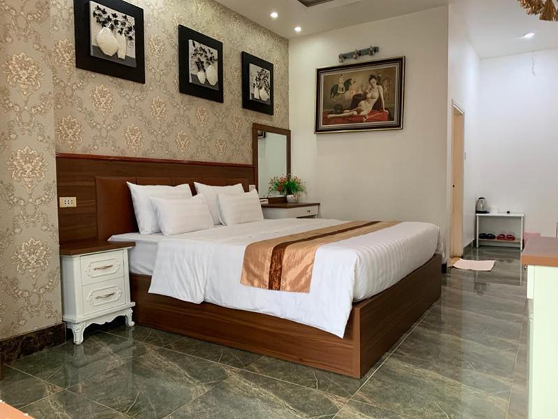 Nhất Ly 3* Hà Nội