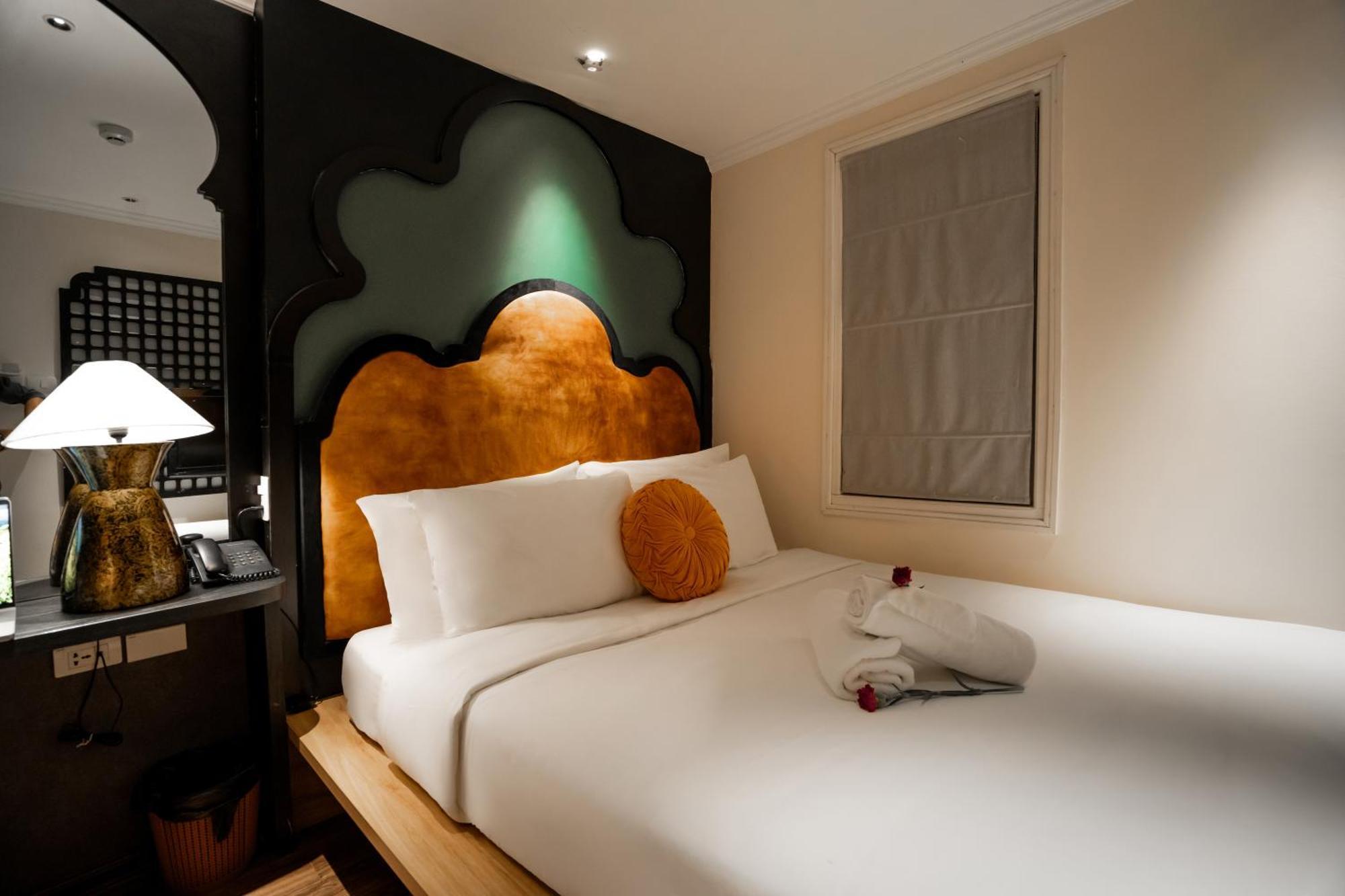Center Silk Classic & Travel Hanoi