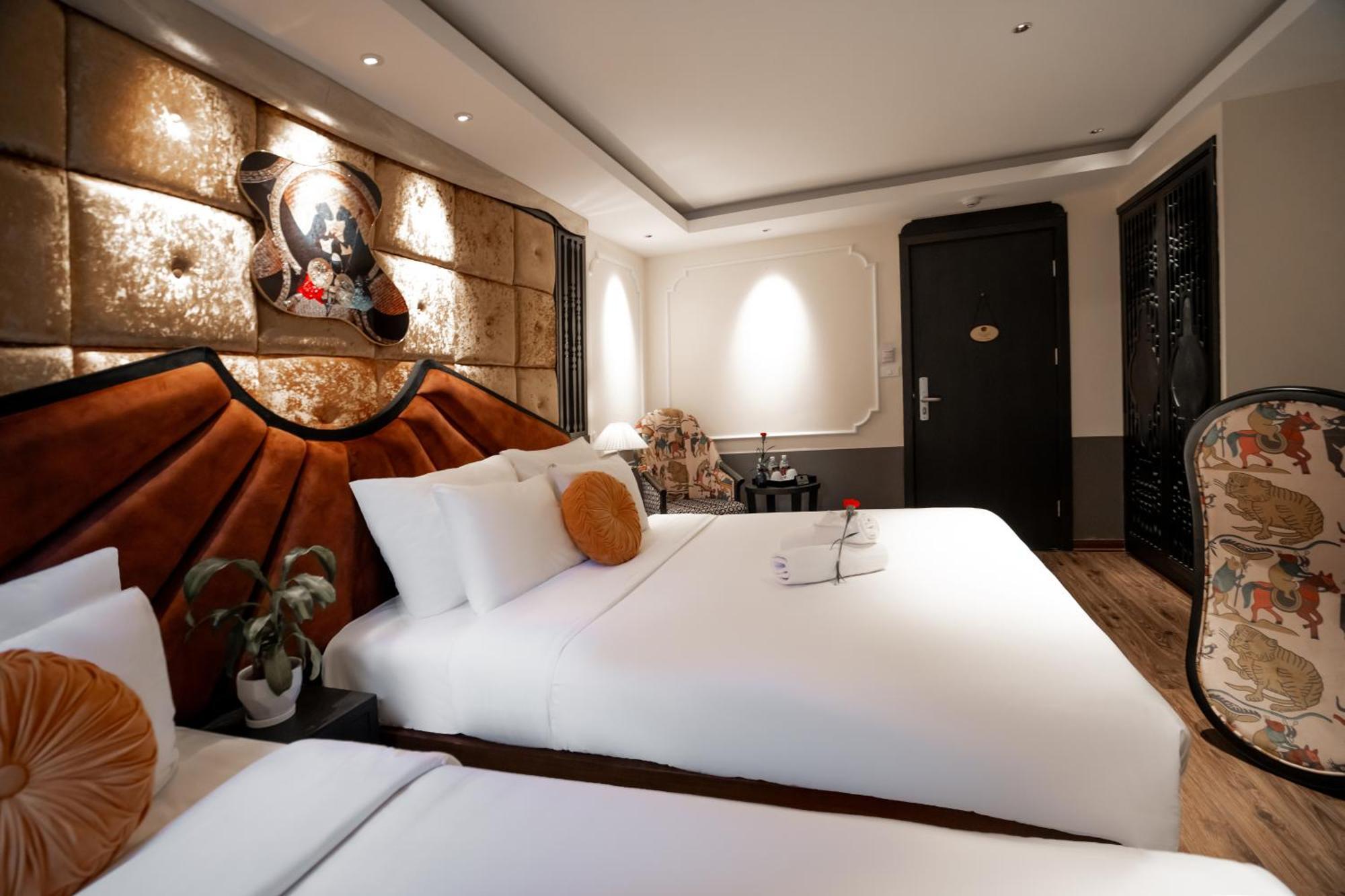 Hotel Center Silk Classic & Travel 4*