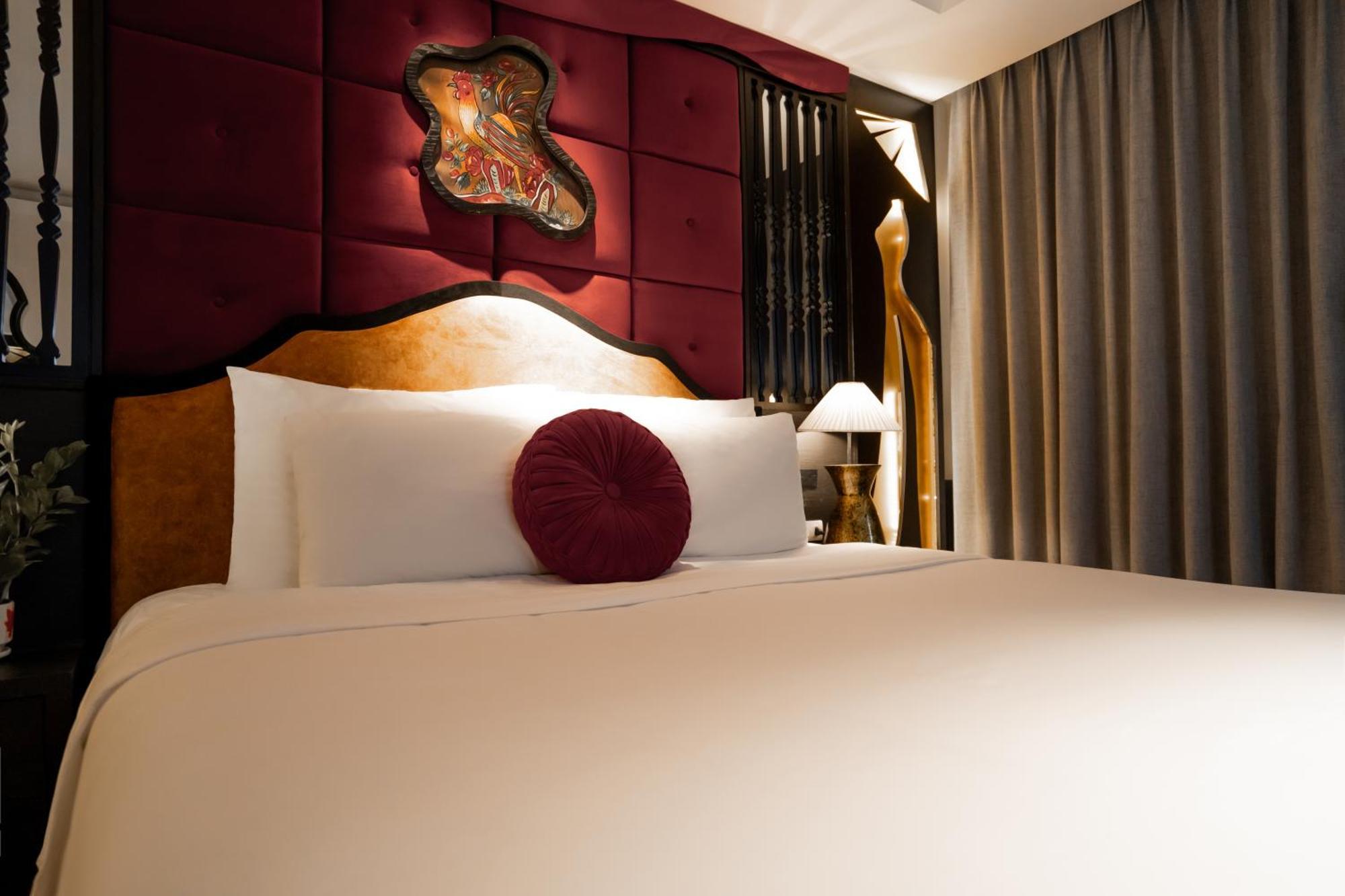 Center Silk Classic & Travel Hotel 4*