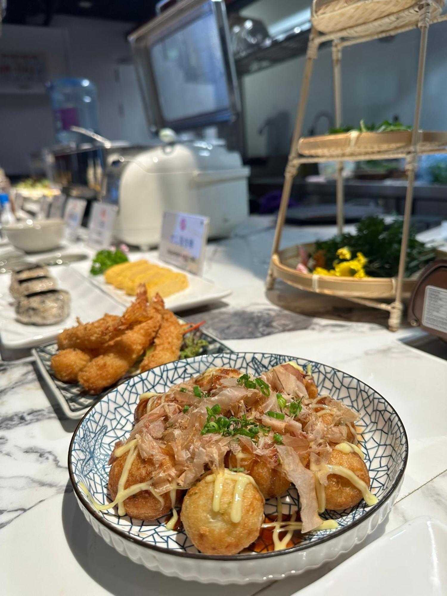 Momizi 2 - Phan Ke Binh Hanoi