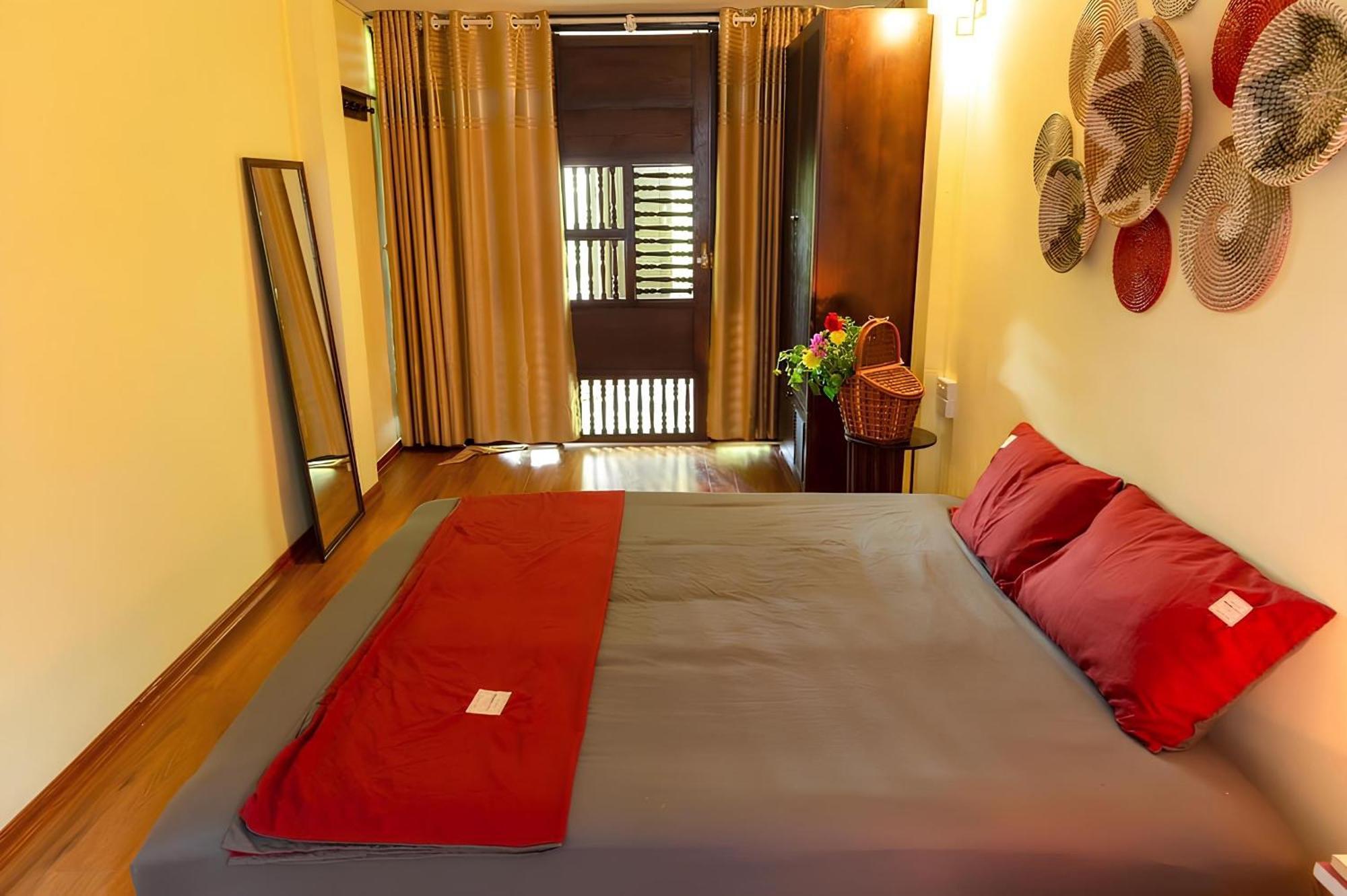 Linna's - Center - Old Quarter - Spacious - Train Street * Hanoi