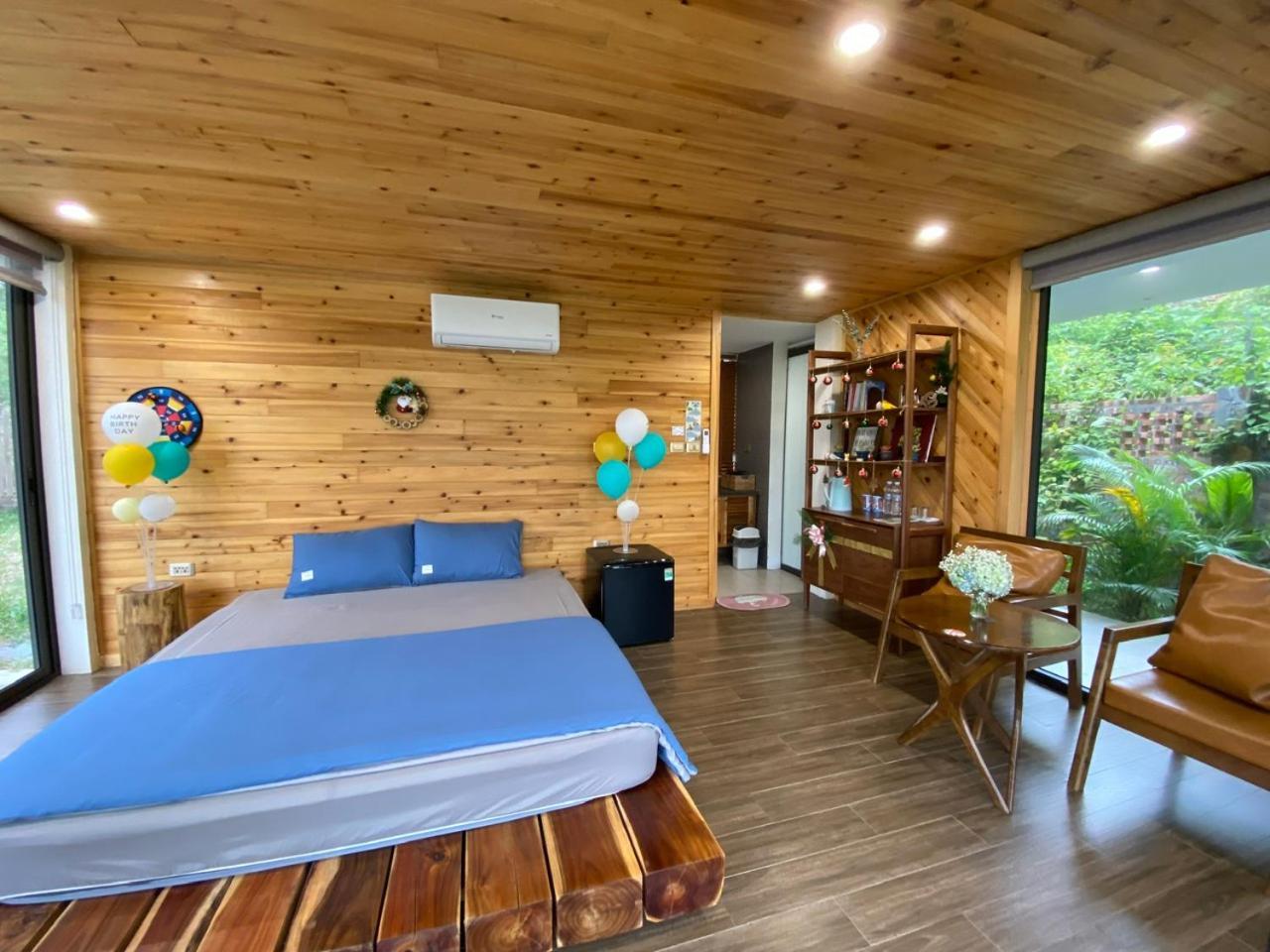Soc Son Homestay - Bird House * Hanoi