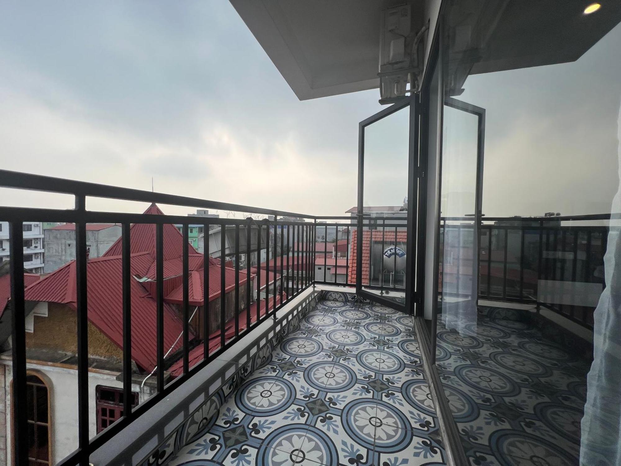 Paragon Noi Bai & Pool Hotel Hanoi