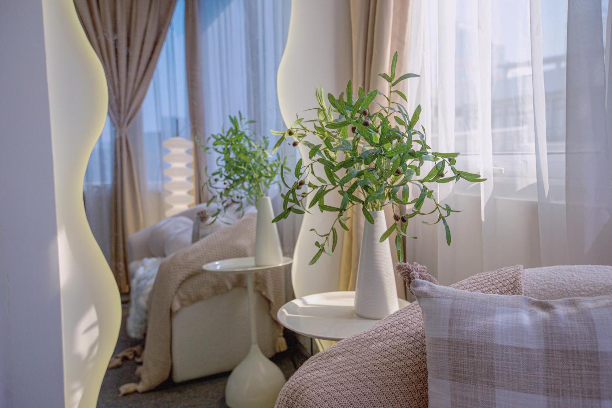 Hotel Keypad - 28 Dich Vong Hau Hanoi