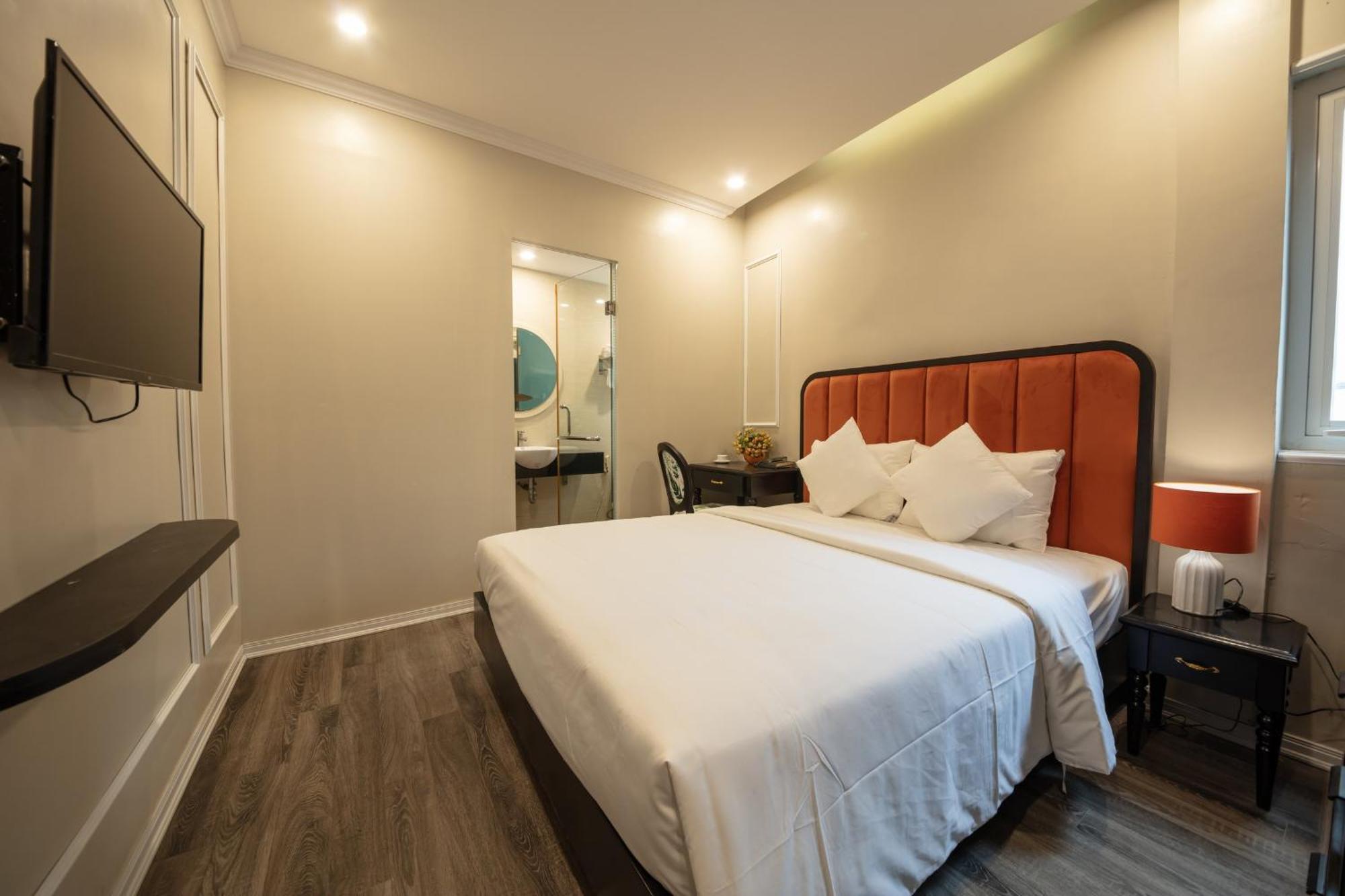 Omina And Travel Hotel Hanoi