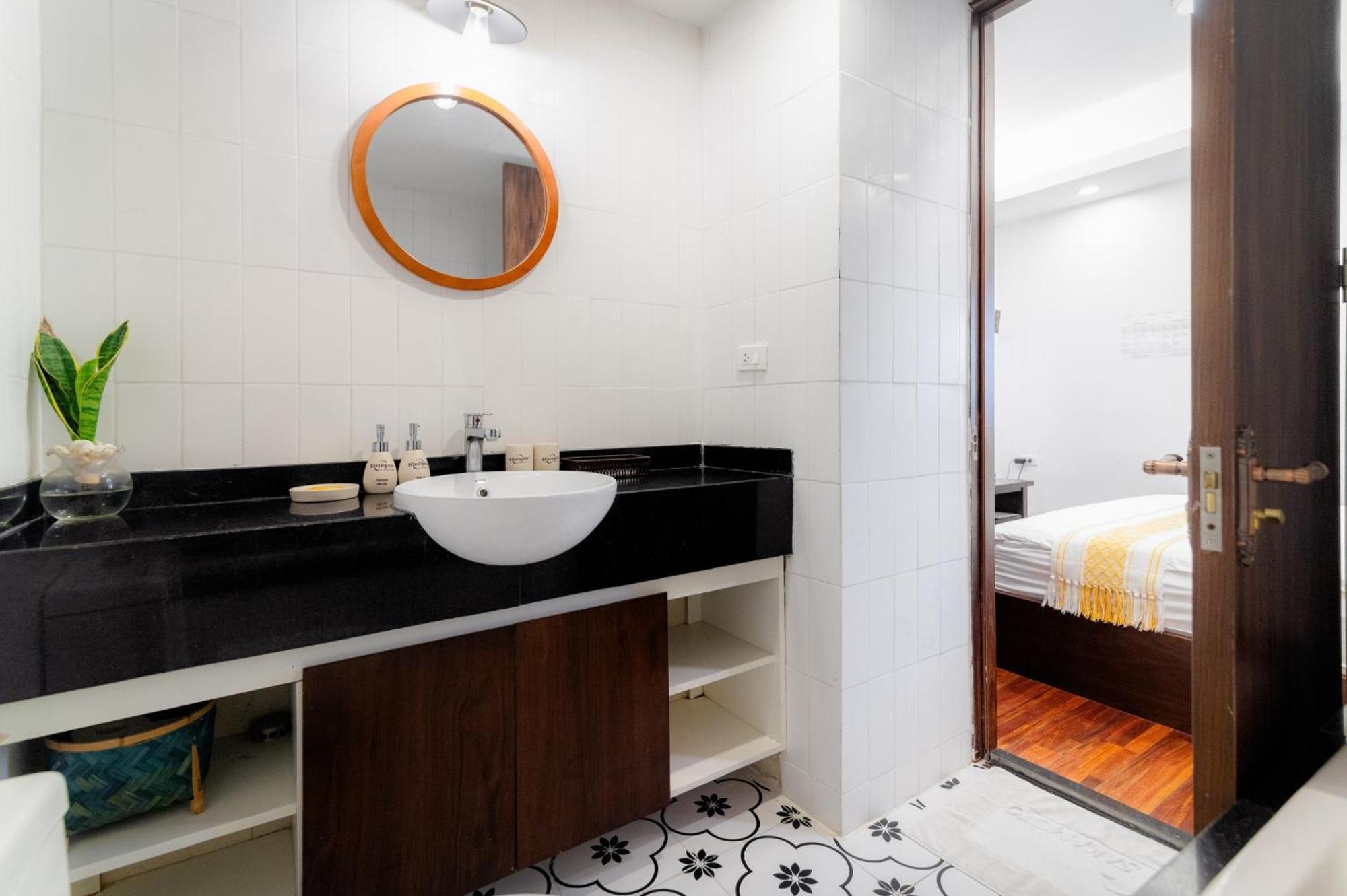Luxe Paradise 22 Nam Ngu Street Apartment *