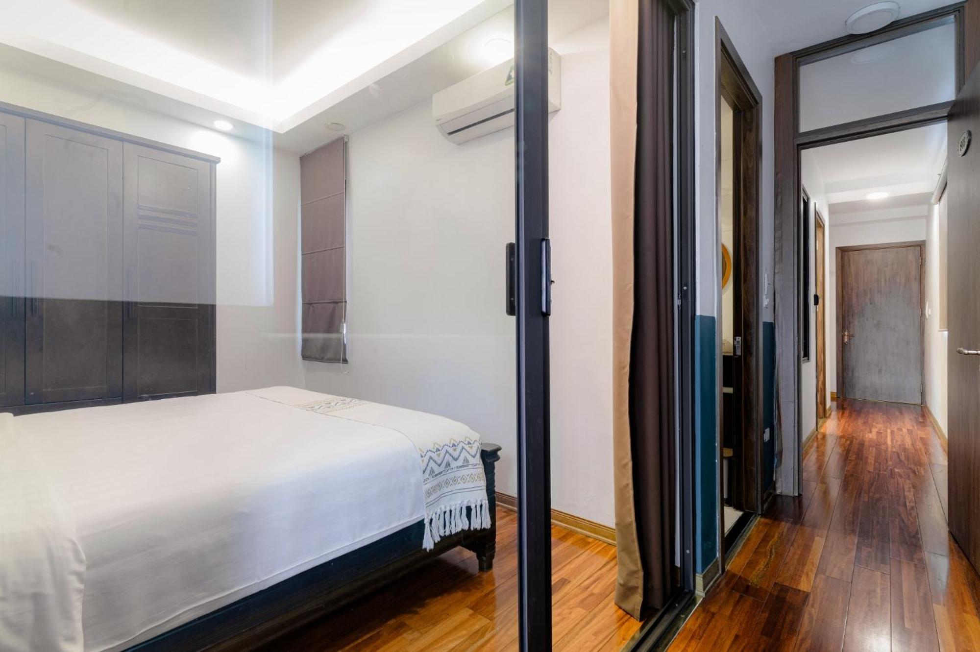 Luxe Paradise 22 Nam Ngu Street