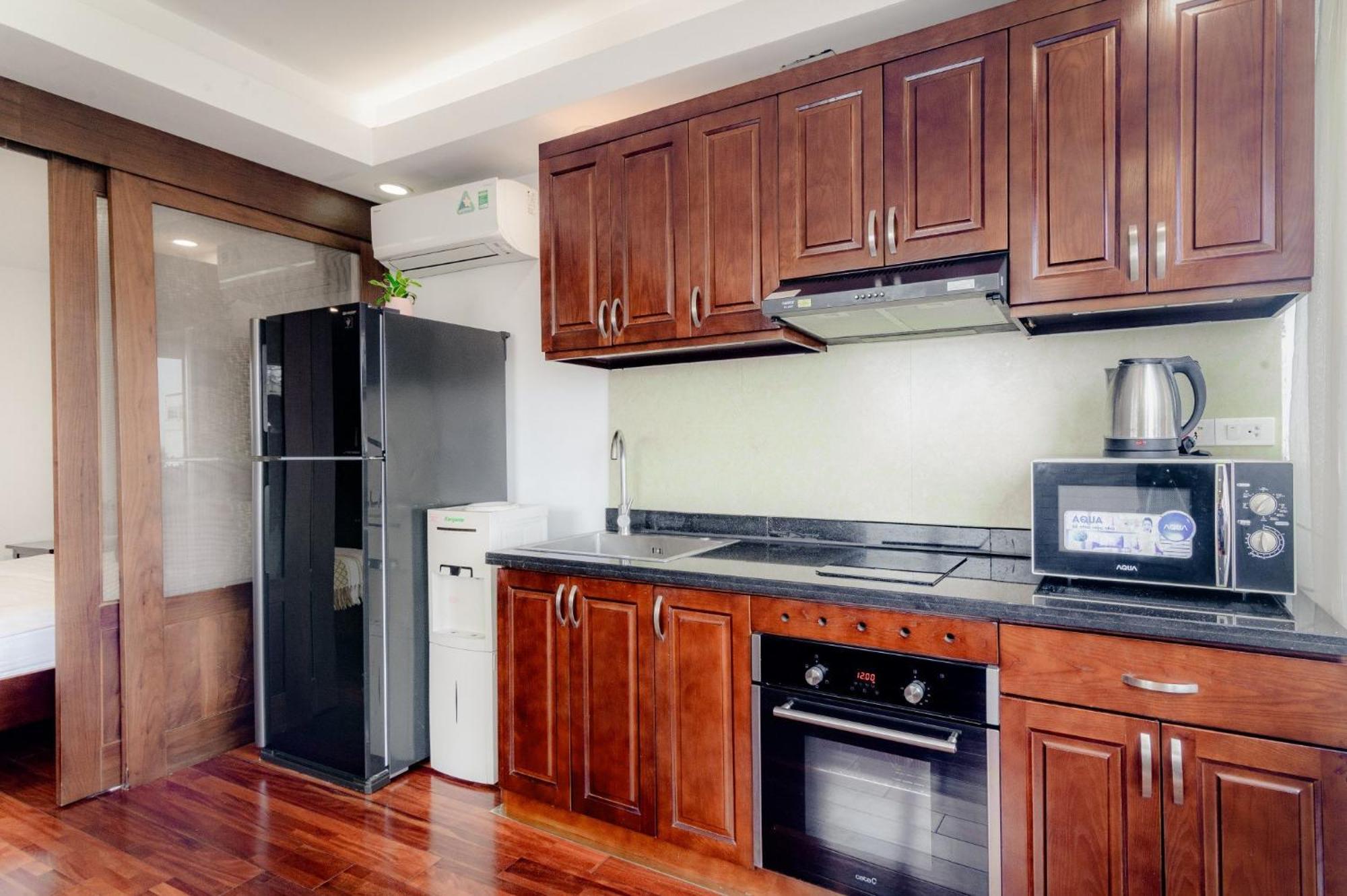 Luxe Paradise 22 Nam Ngu Street Apartment