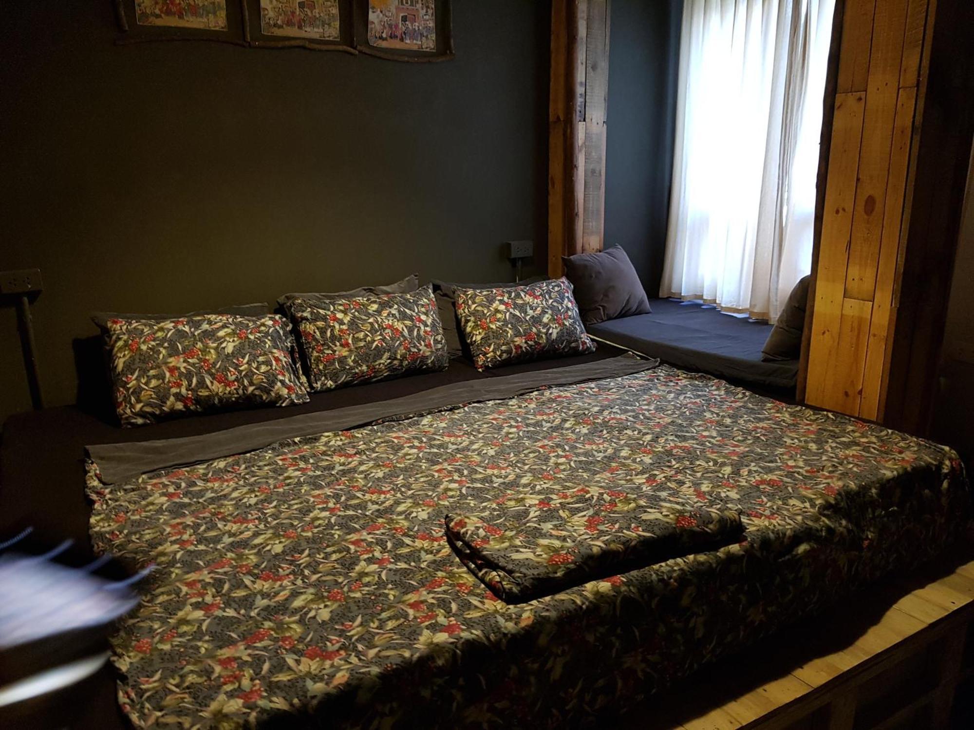 Apartment Bu *