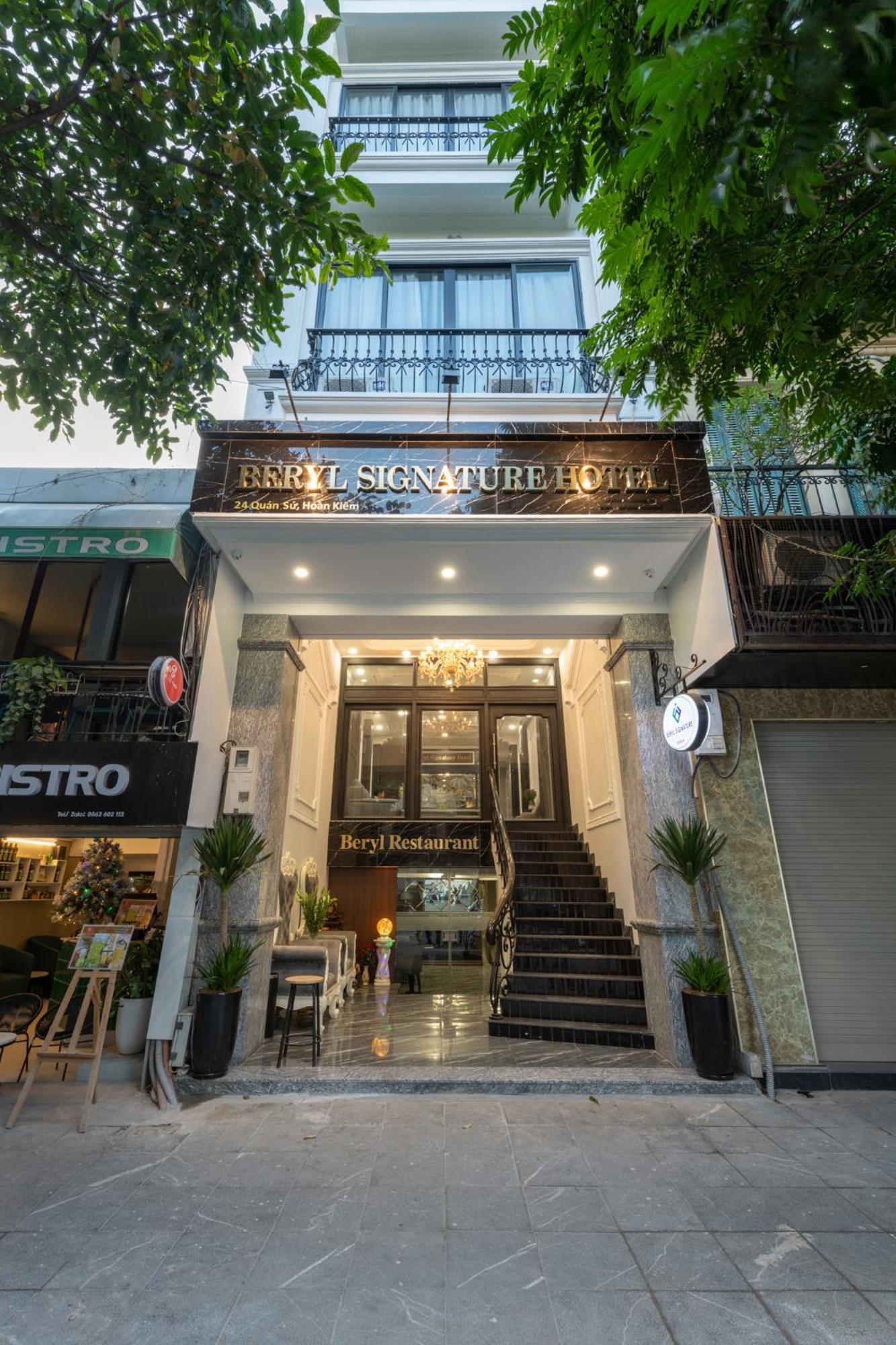 Khách sạn Beryl Signature 4*