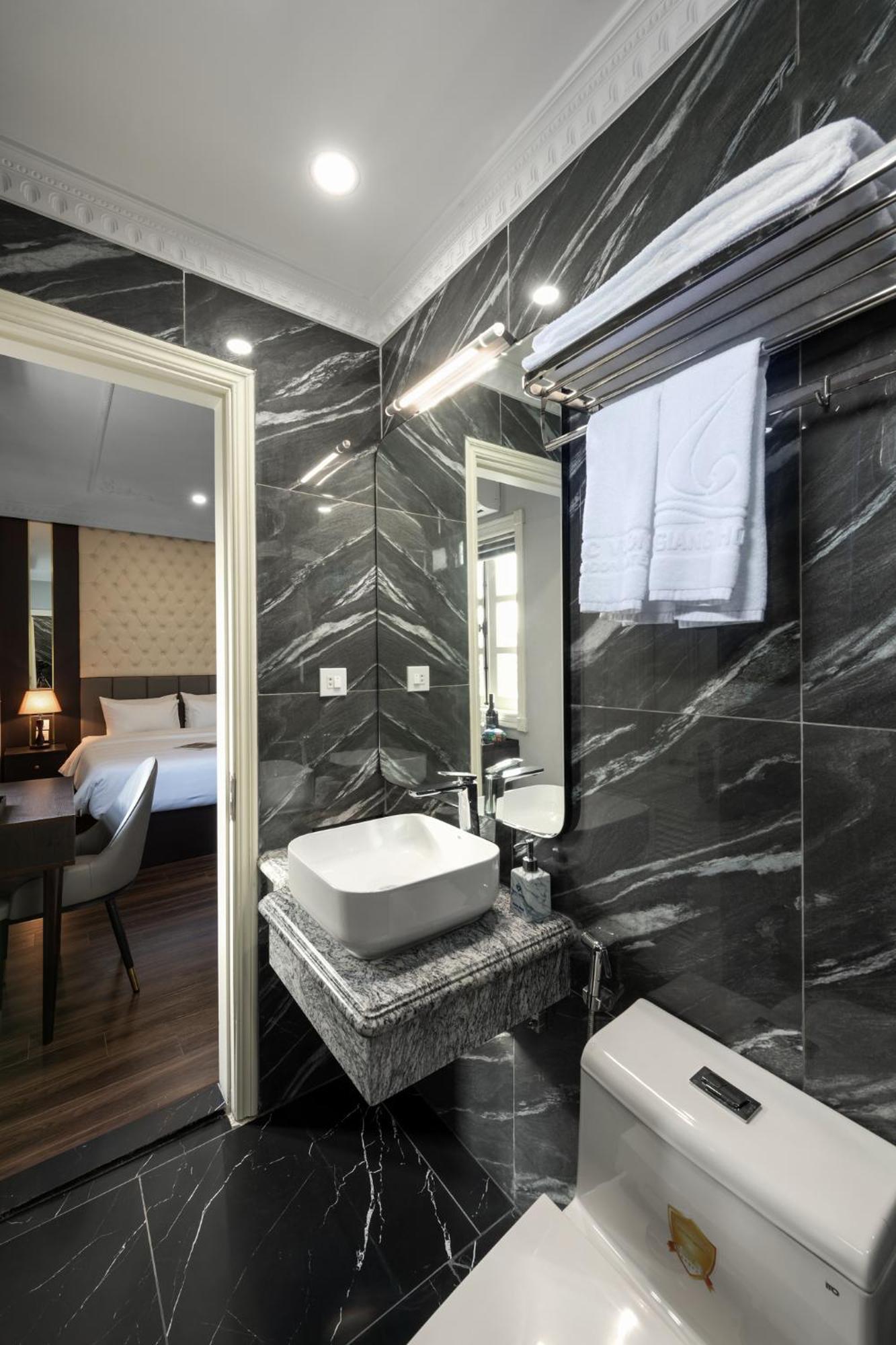 Hotel Beryl Signature