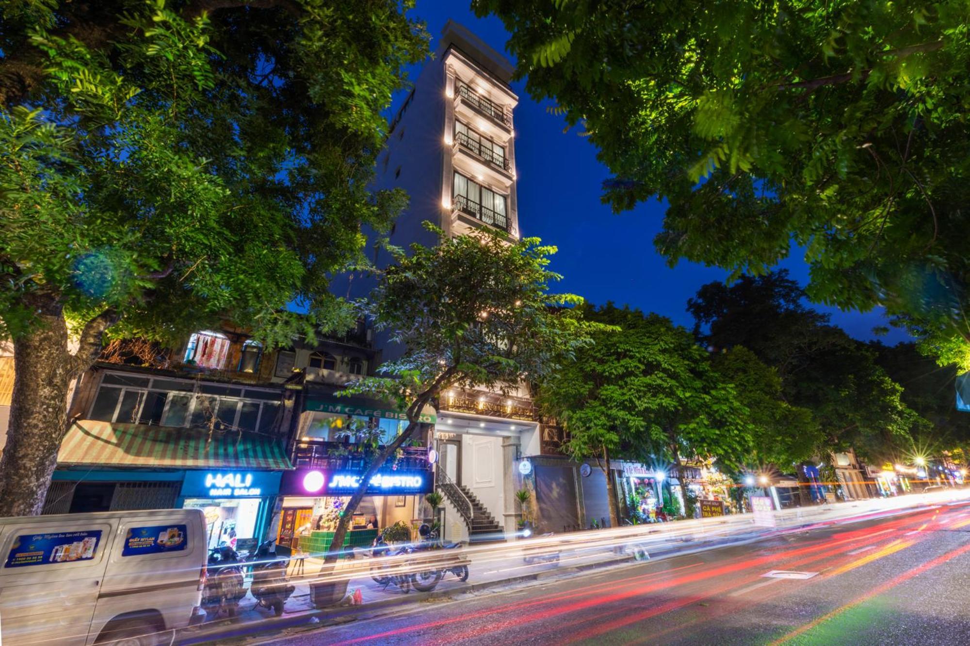 Khách sạn Beryl Signature 4*