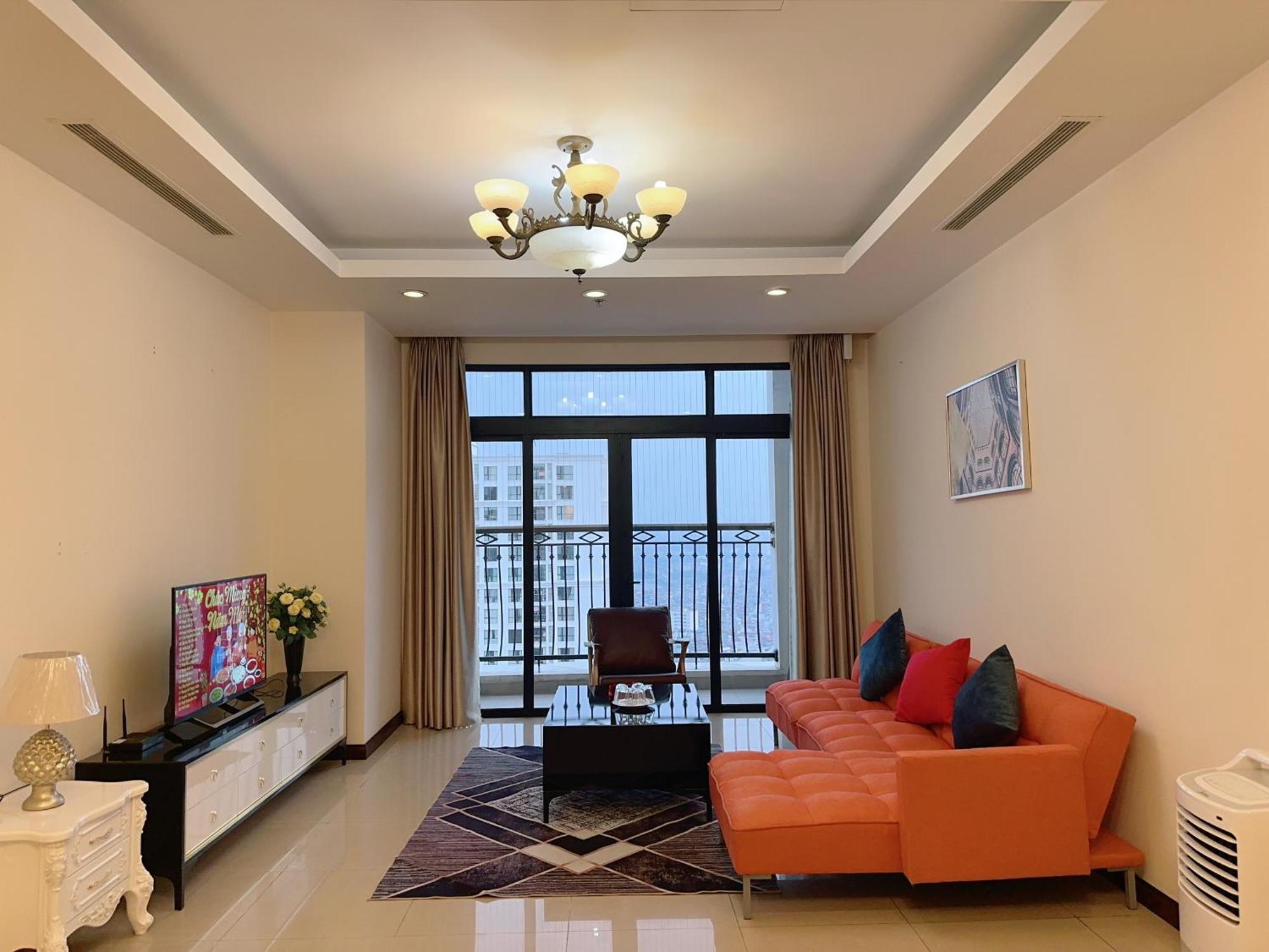 Beu Vincom Royal Hanoi