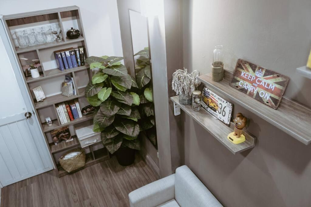 Downtown Cozy Corner