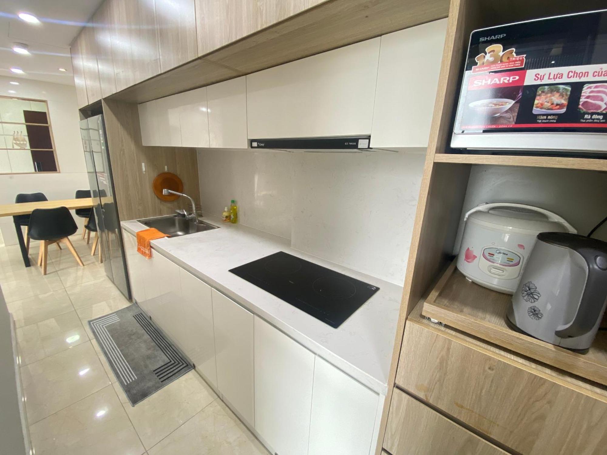 Apartamento D'capitale Tran Duy Hung Ha Noi 2 Phong Ngu Bon Tam Thu Gian *
