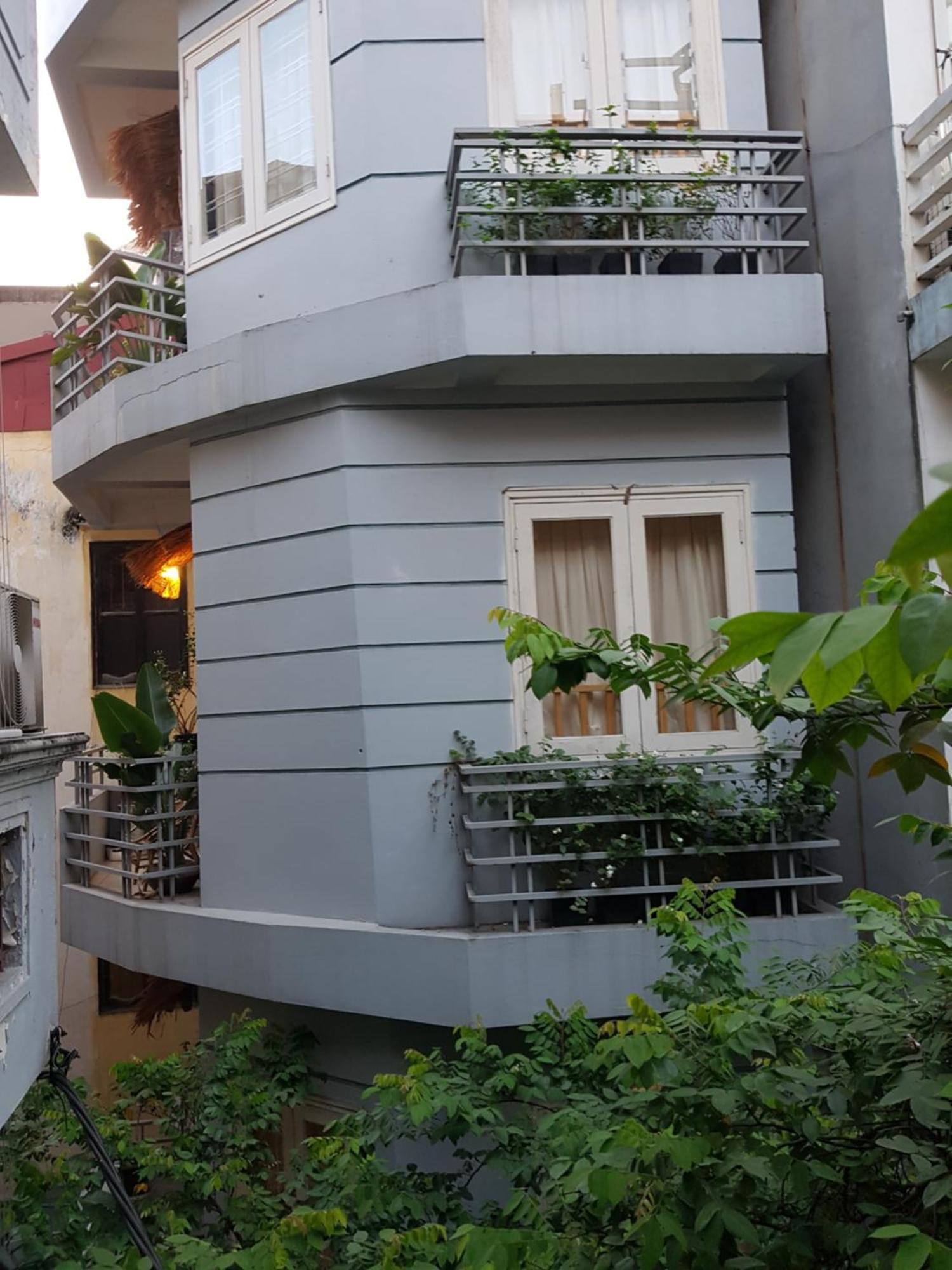 Bu Apartment