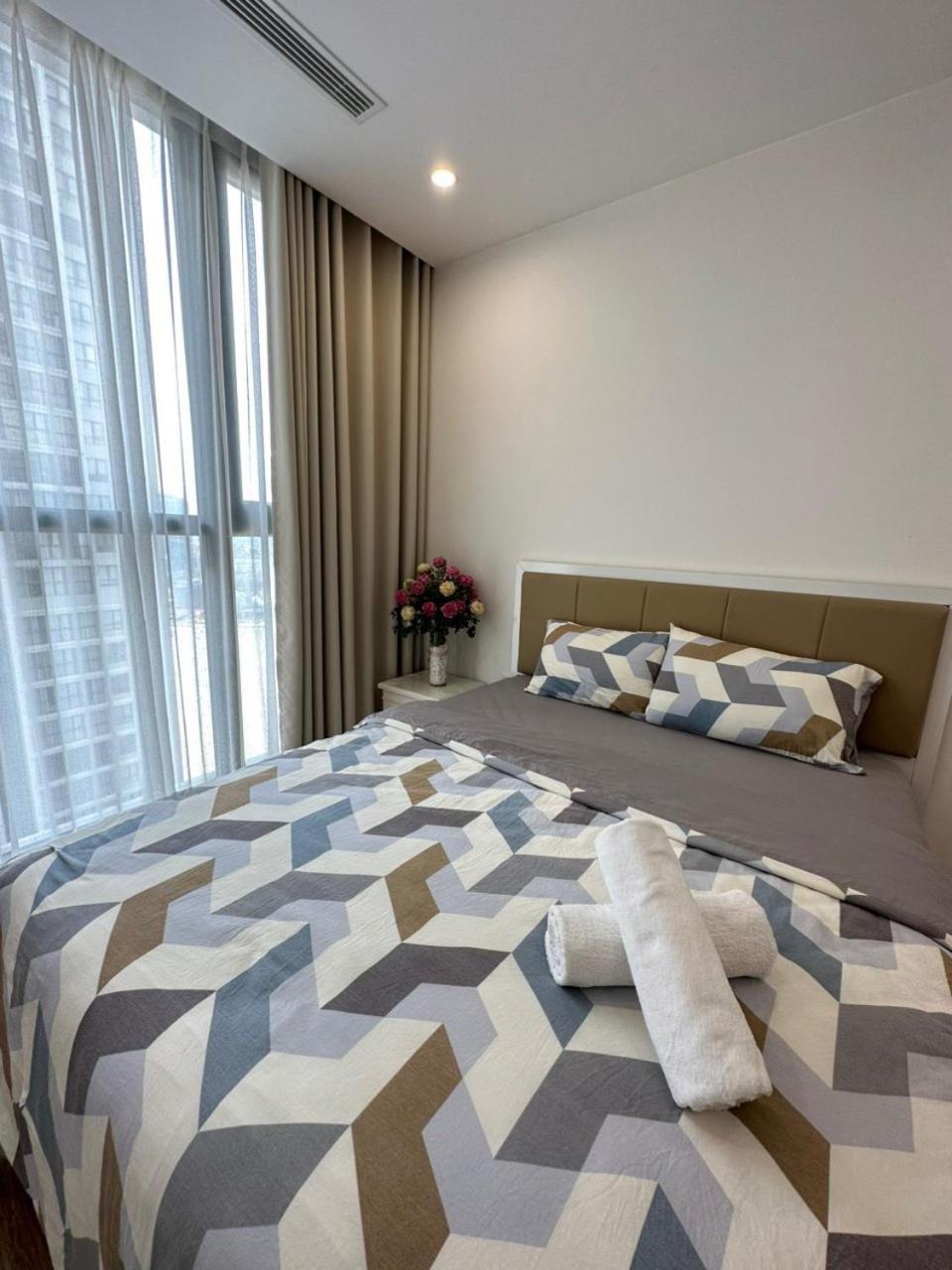 Vinhomes Sky Pham Hung View Keangnam * Hanói