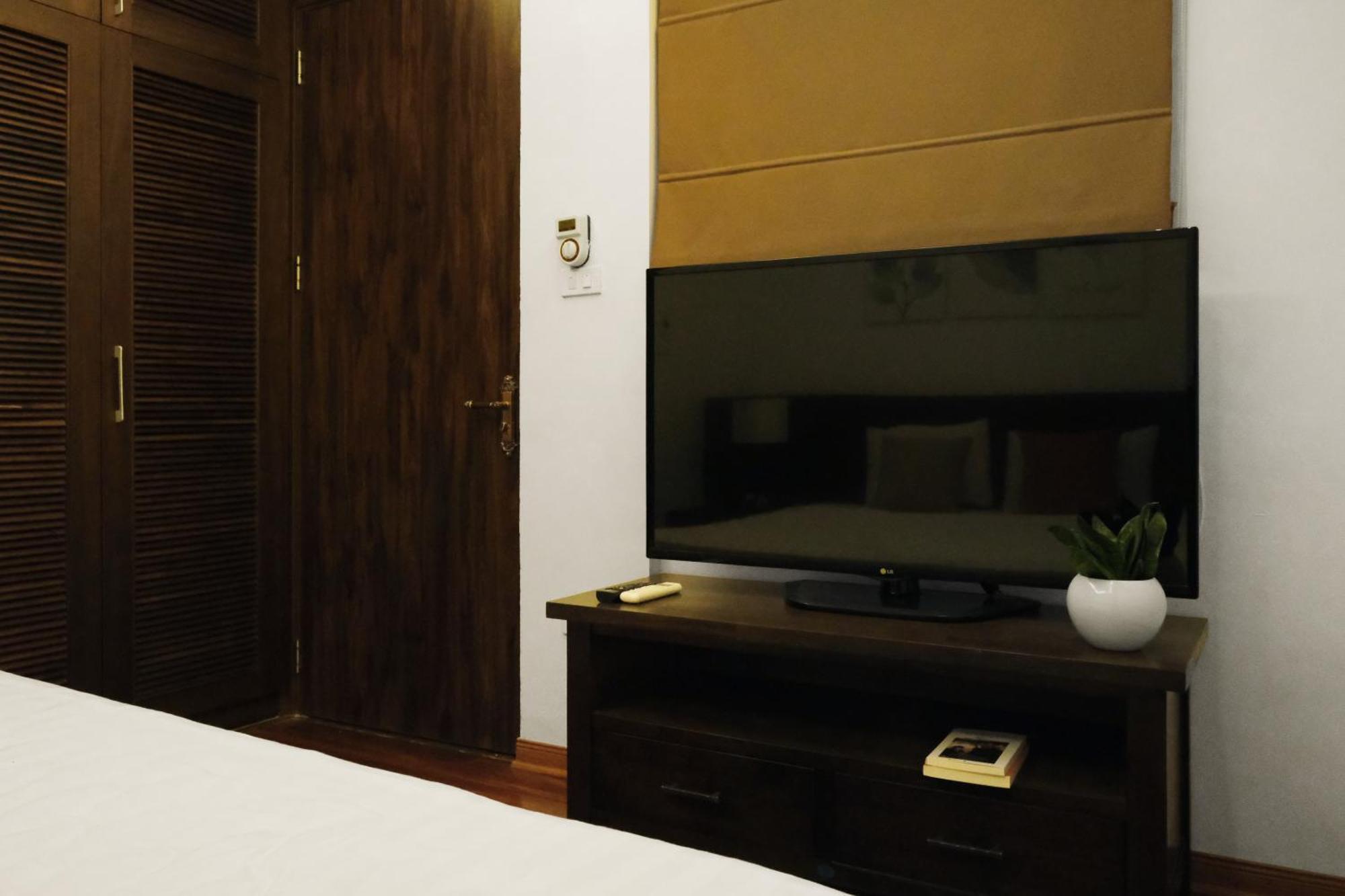 Apartment Luxe Paradise 22 Nam Ngu Street Hanoi