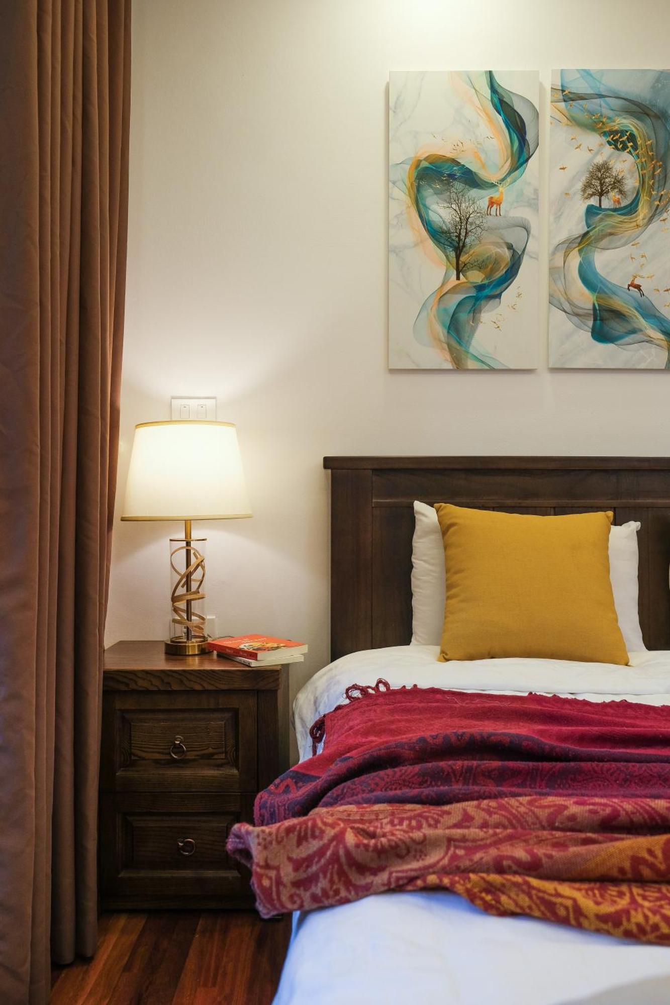 Luxe Paradise 22 Nam Ngu Street Hanoi