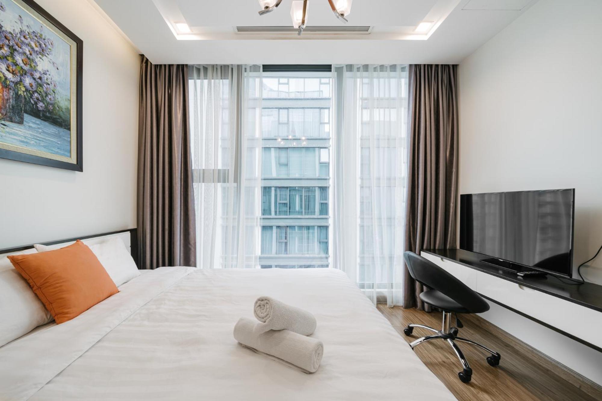 Shendo Vinhomes Metropolis Apartment