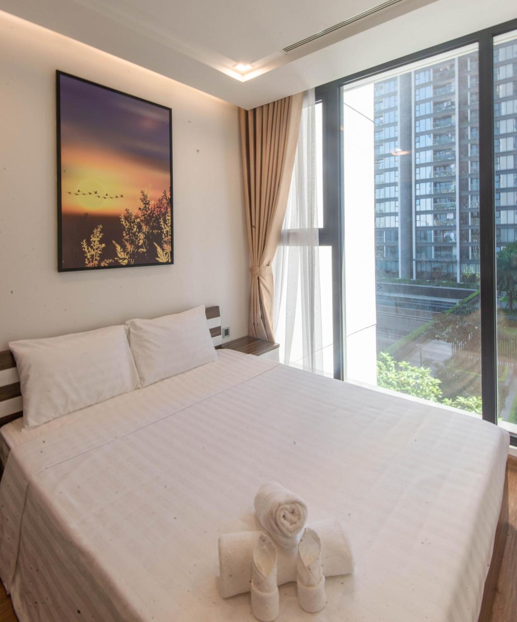 Hotel Vinhomes Metropolis Luxury &
