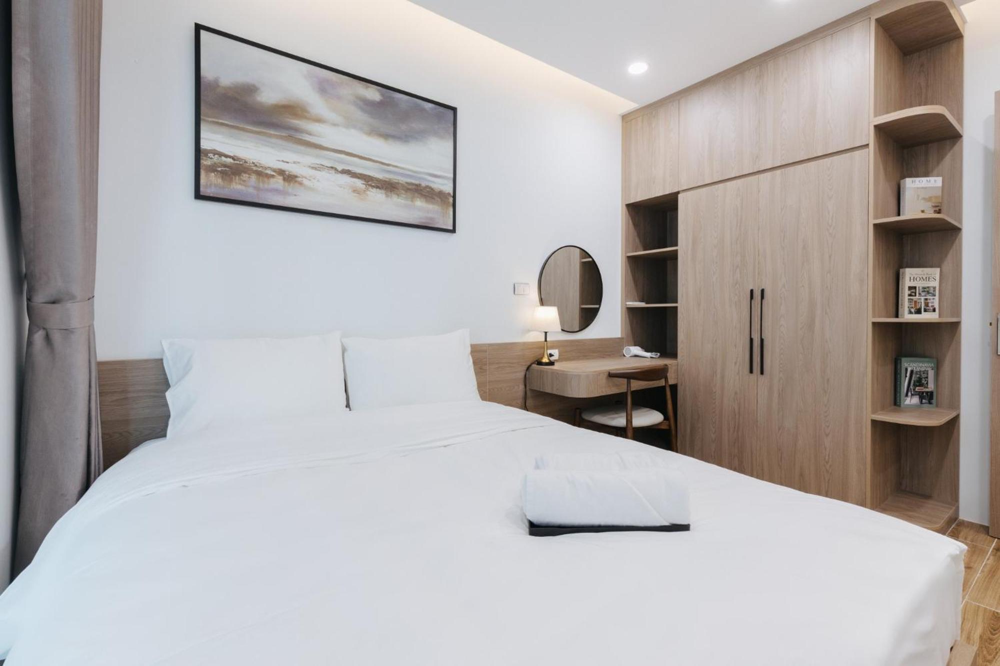 Westlake Emerald Hotel Hanoi