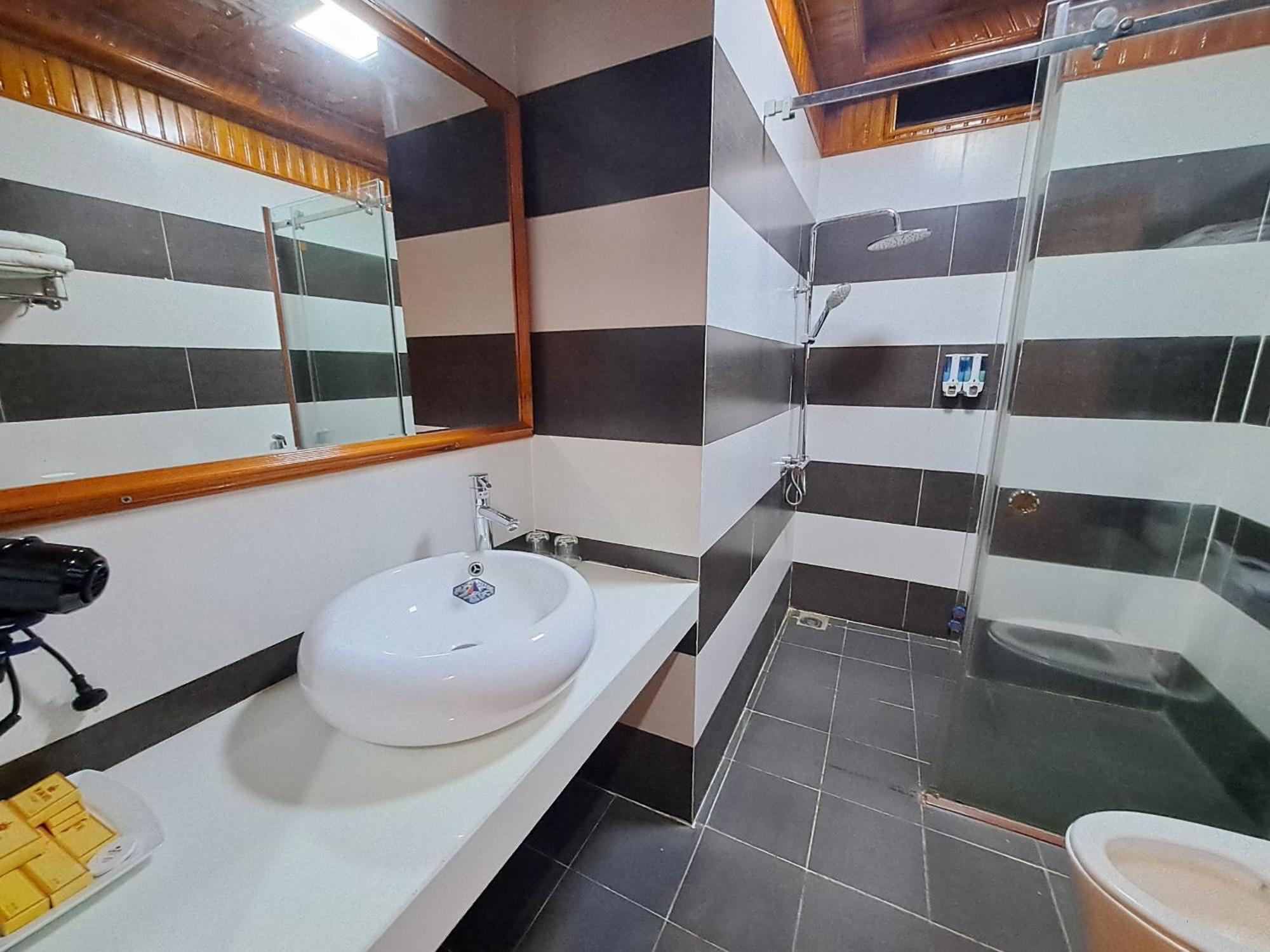 Noi Bai The King Hotel 4*