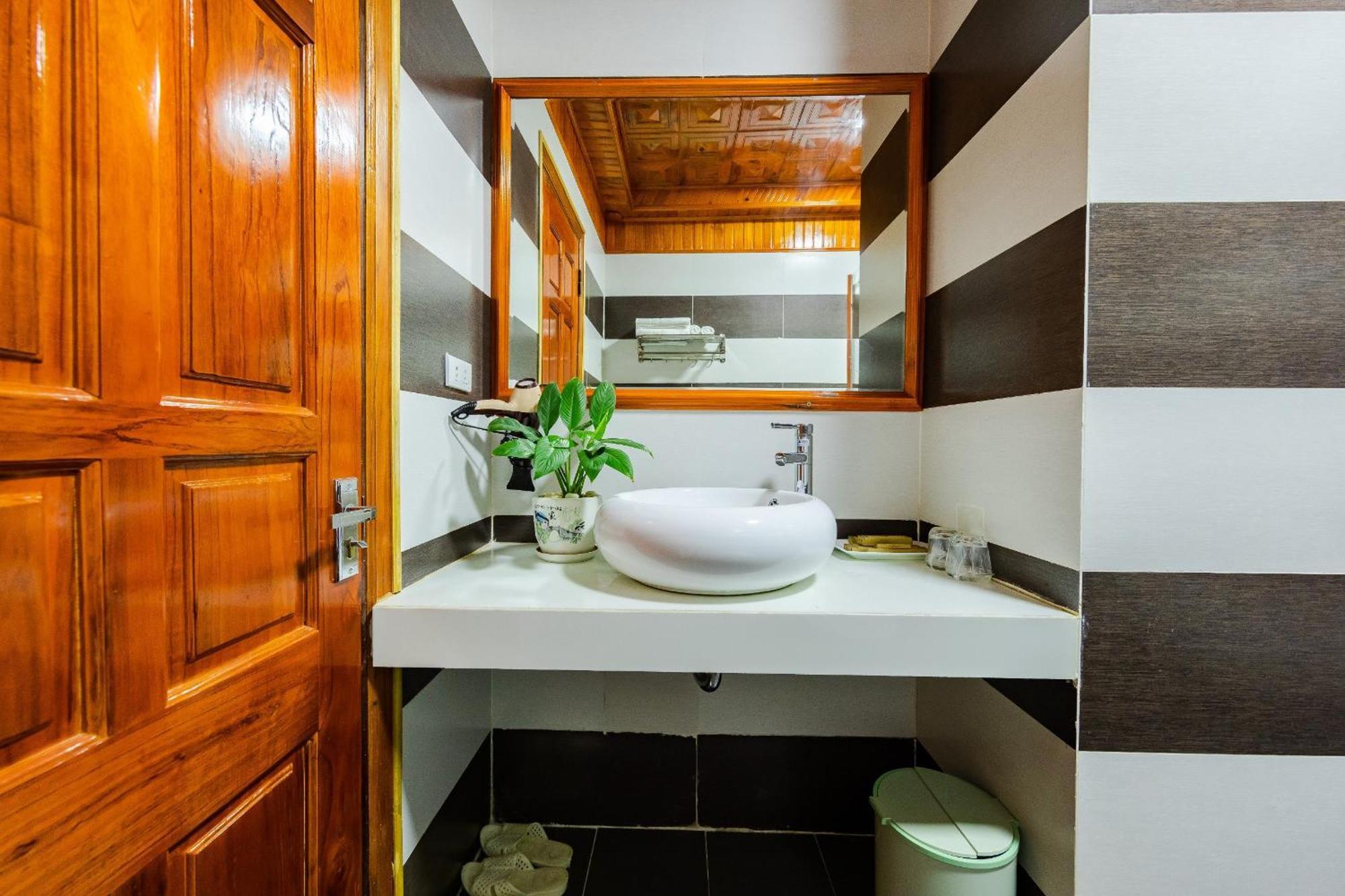 Noi Bai The King Hotel Hanoi
