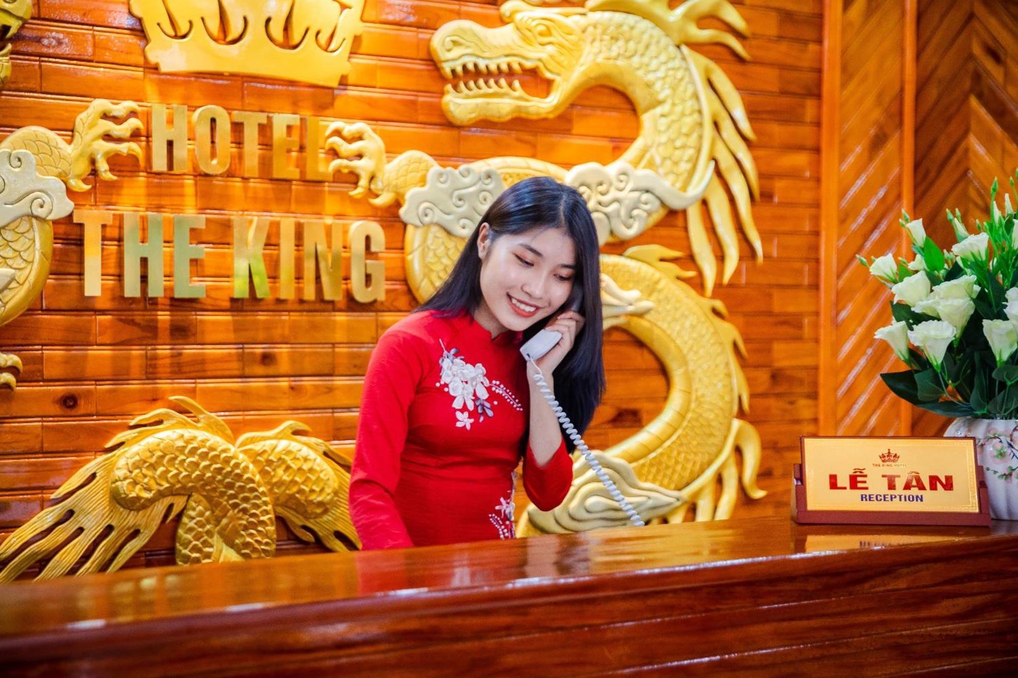 Hotel Noi Bai The King